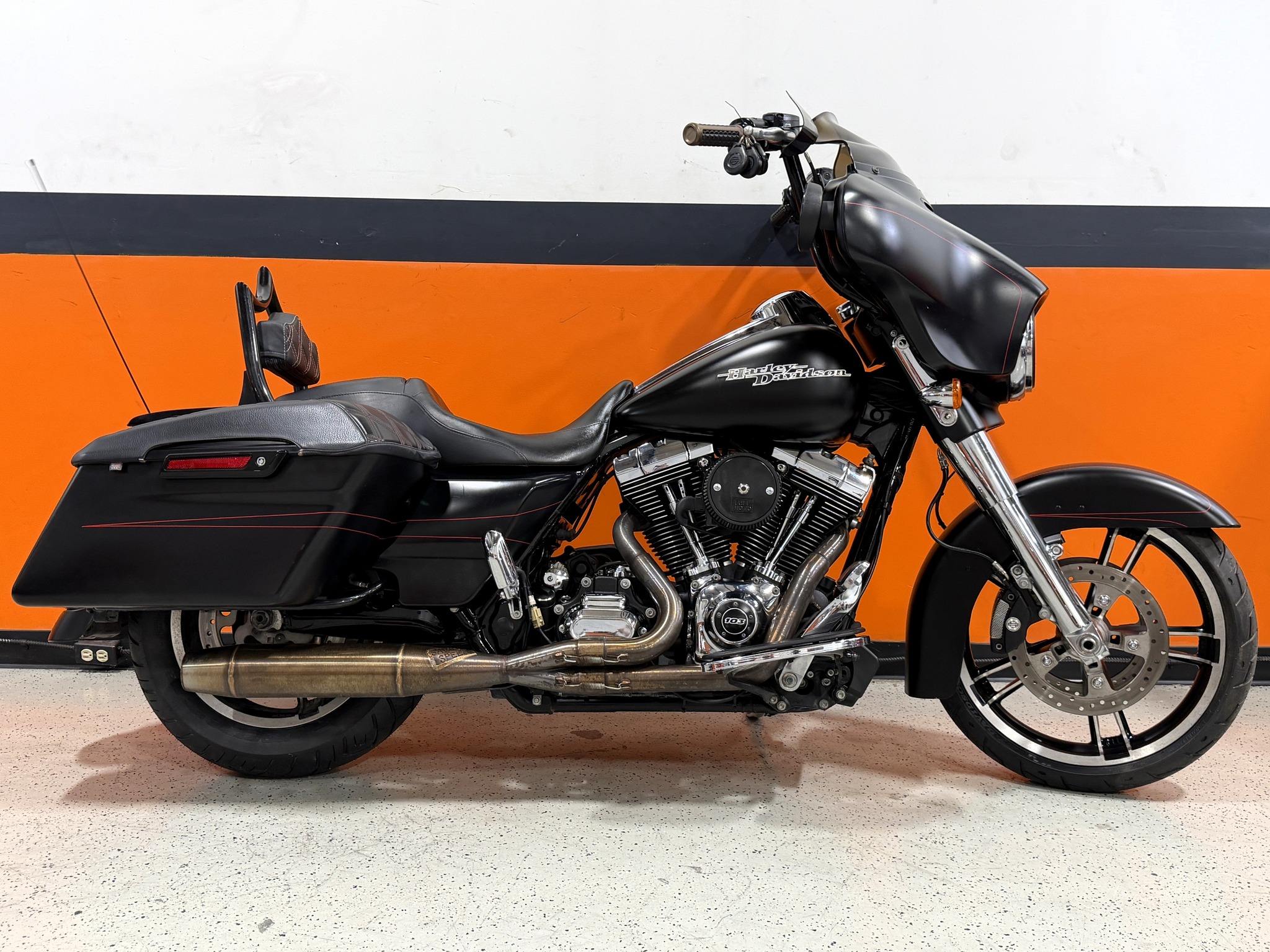 SOLD 2016 Harley-Davidson Street Glide Special FLHXS w/ Many