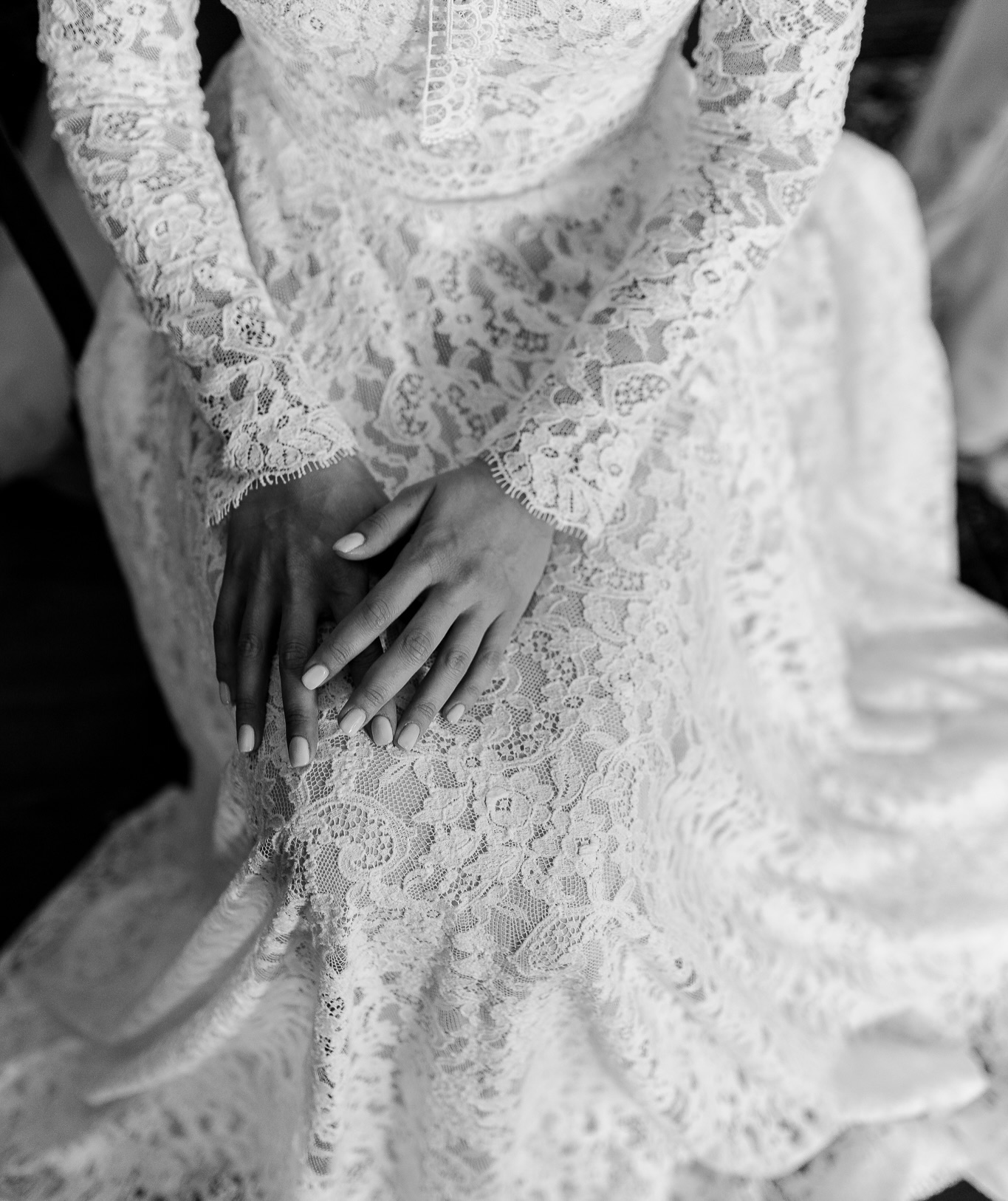 andrea black wedding dress designer Spicy Bride: Giorgia Pellitteri Groom: Dott. Giovanni Argento Bride Dress: Sedici Venue: Castello Di San Nicola L'Arena Flowers: Maria Mannino Floral Mua: Sabrina Miloro Ideal for alternative wedding cat_Dresses Fashionable Kaftan Abaya Handmade Style:N8764LBKB wedding clothes