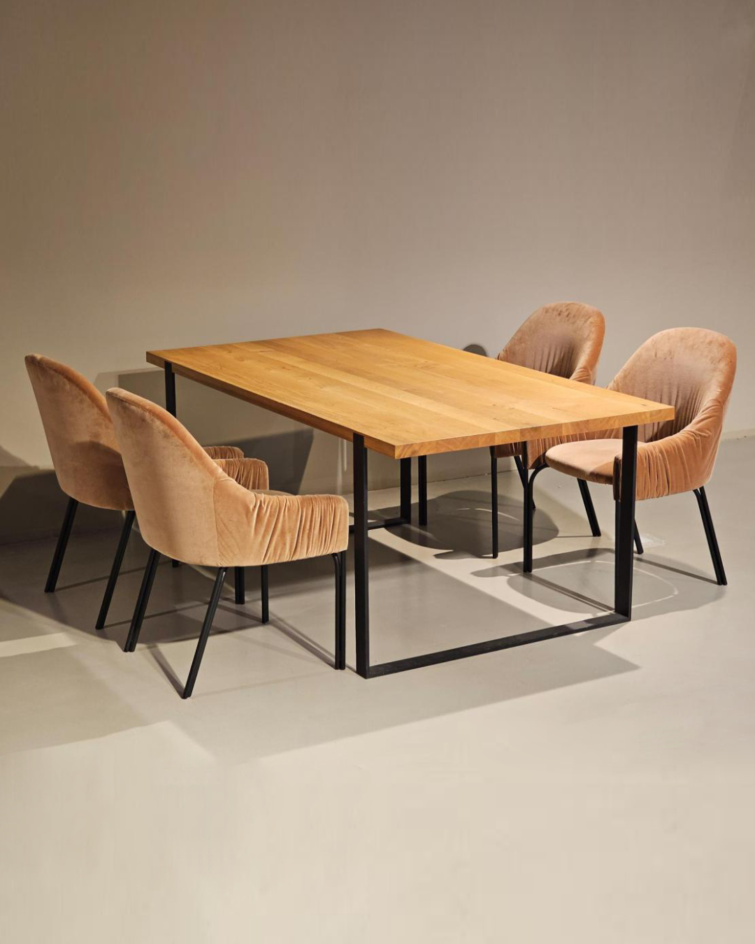 Designermöbel Outlet, used-design.com (@used.design) • Facebook