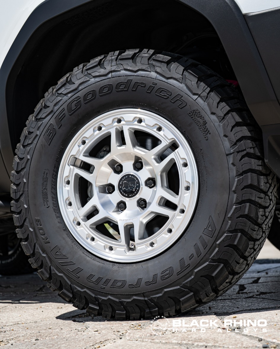 MLJ - ハイゼット•ジャンボ @hardcargo WHEEL : XTREME-J XJ04 14x4.5j
