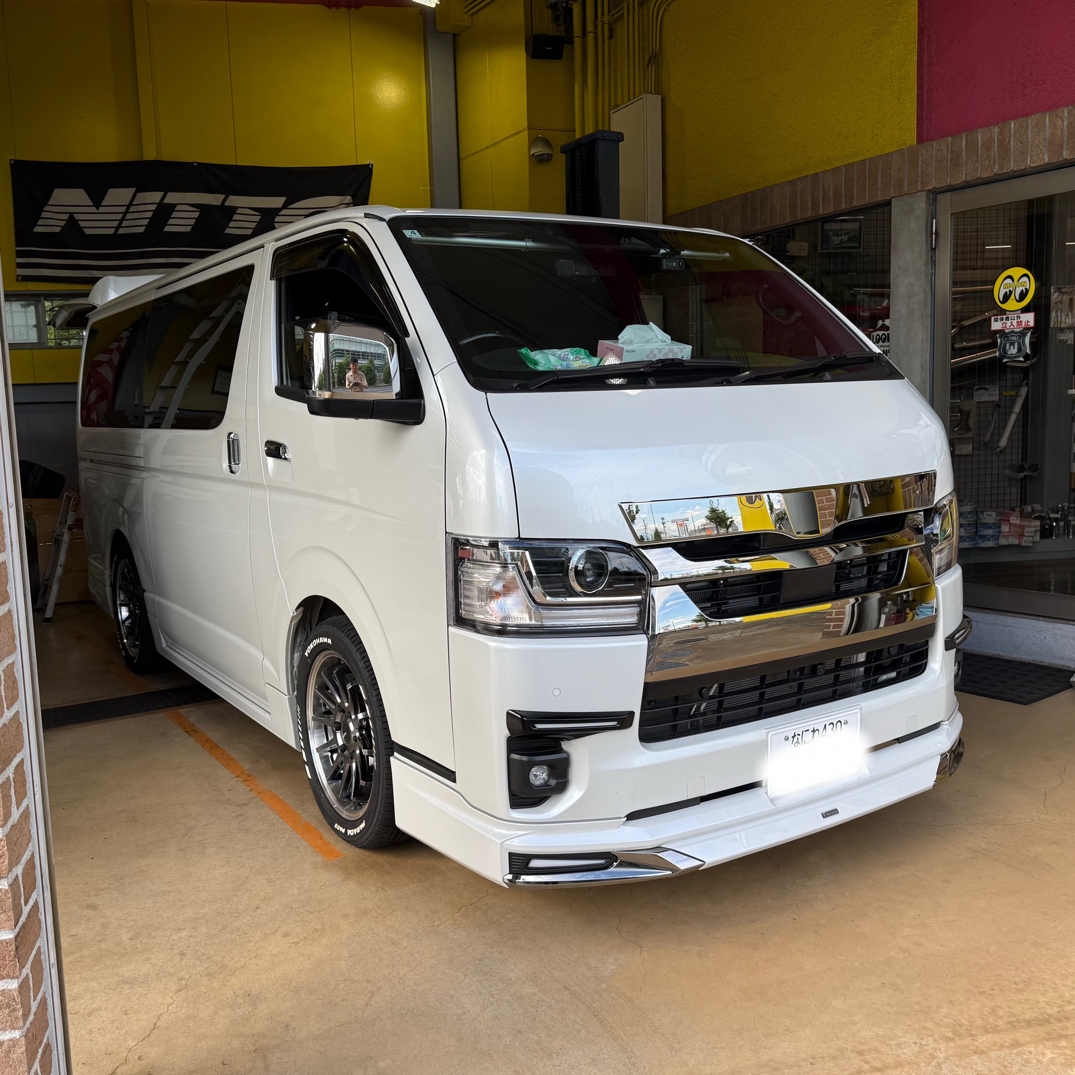 Coming soon… [200ハイエース用NewスタイルUSステップバンパー