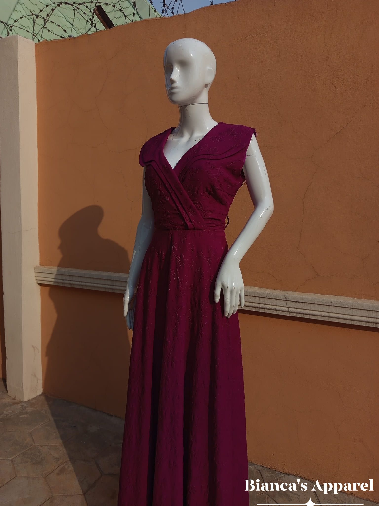 dress with side cut out La Femme Long Jersey Prom Dark Emerald / 4 Color:Light Grey* priority-05-kisses-long-veil-cream A key staple for A-Line Maxi Dress Sewing