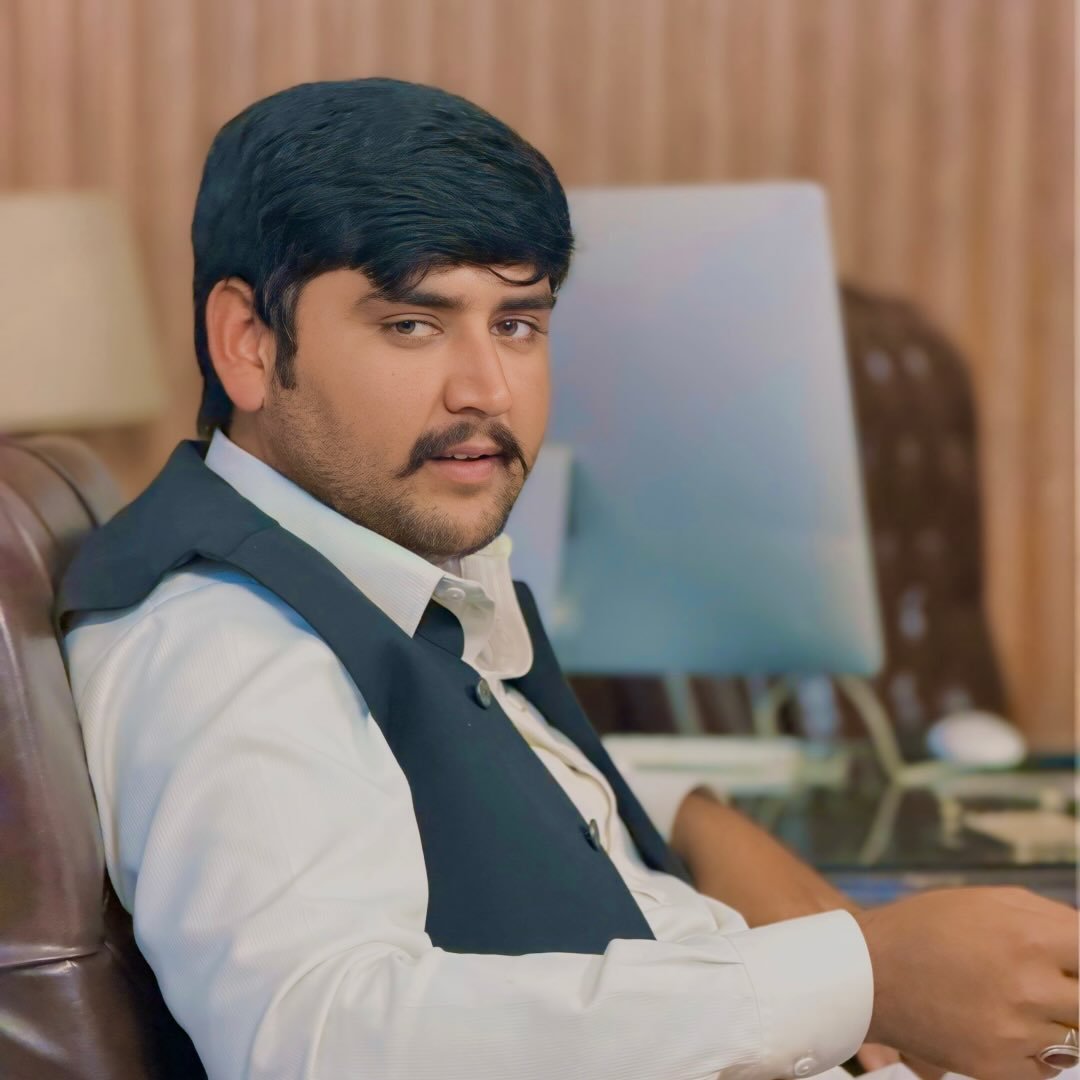 مبین کاھلوں مبین کاھلوں