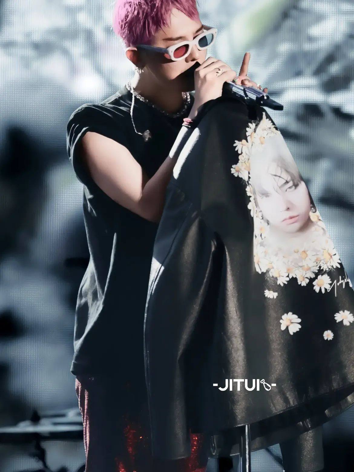 グラキャン KWON JI YONG グラキャン KWON JI YONG G-DRAGON - Kwon Ji