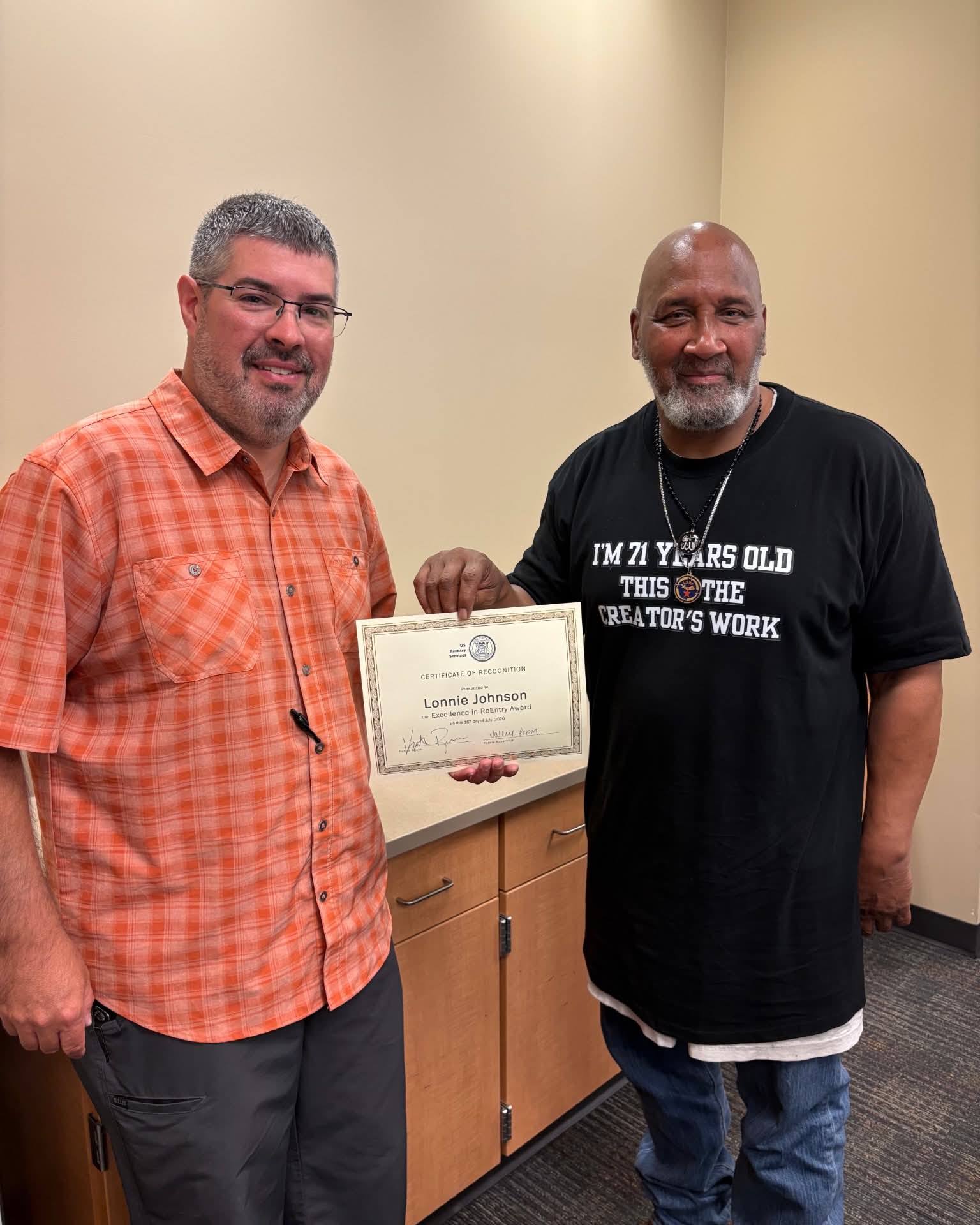 Lonnie receives Excellence in Reentry award after 30 years