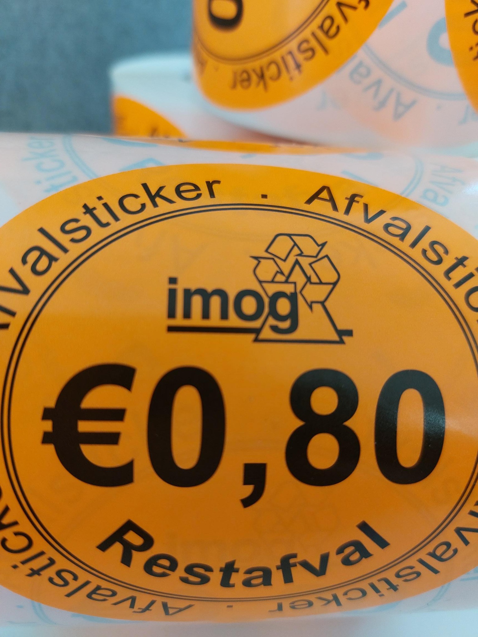 Gemeente - STICKERS IMOG 🟠 • Er zijn opnieuw retributiestickers van ...