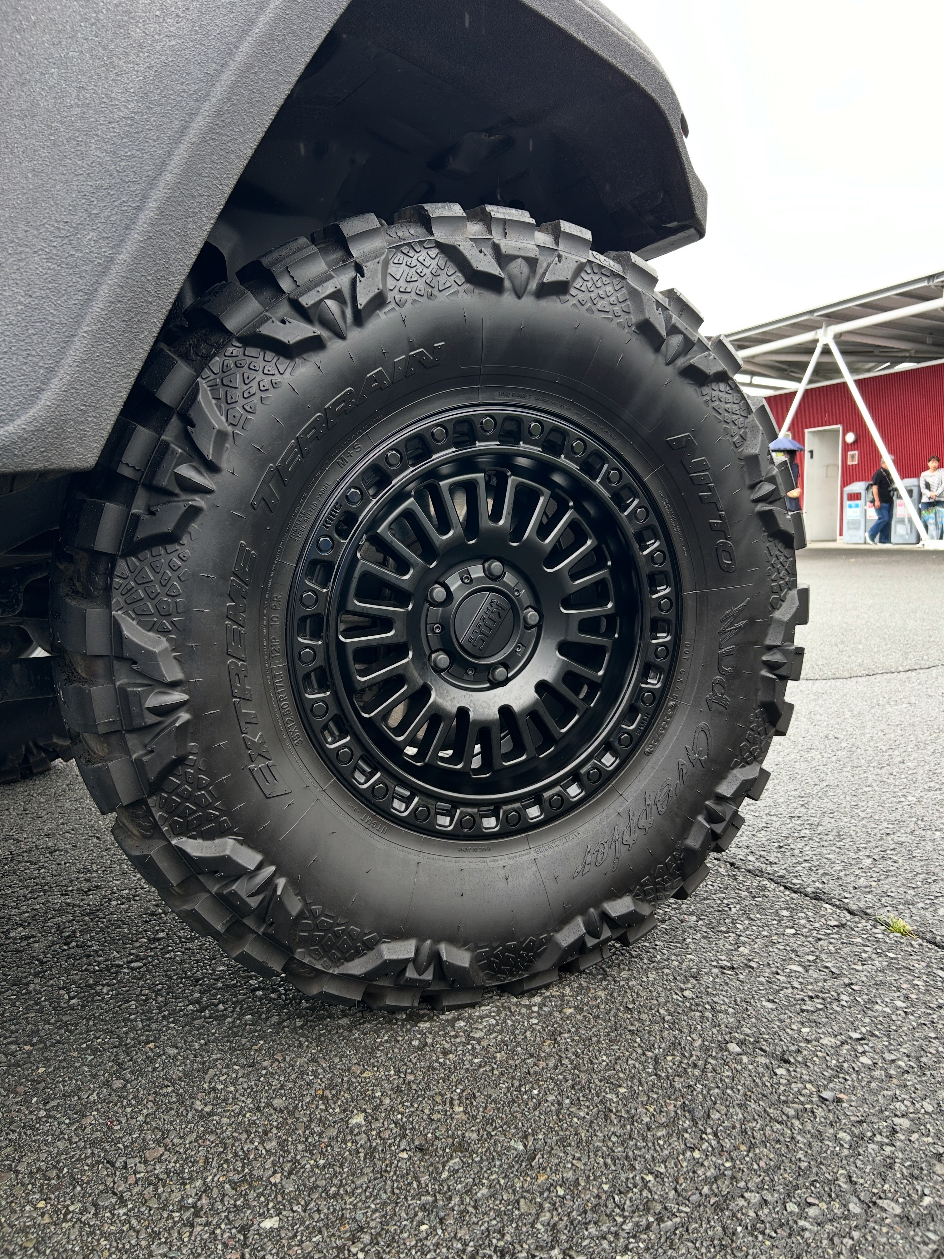 Toyota RAV4 Adventure with XTREME-J XJ04 Wheels: XJ04 16x8.0j