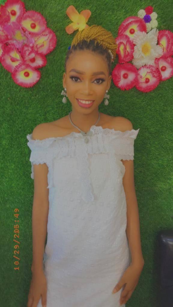 Cute models | Mofoluku
