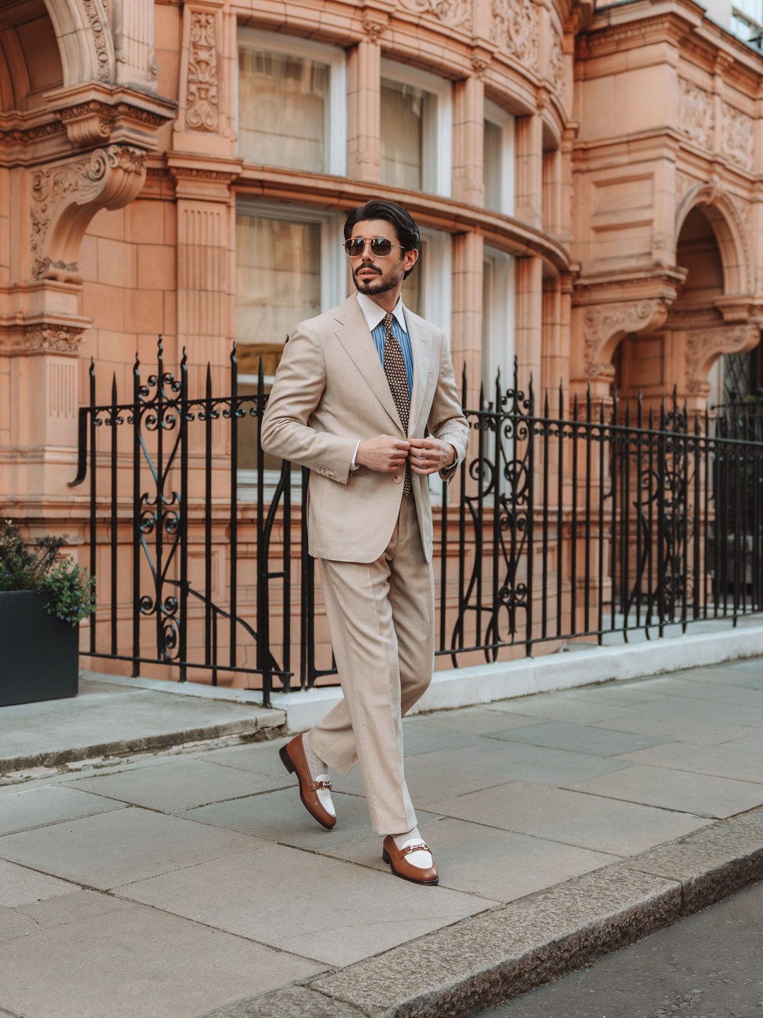 what to wear with light brown dress shoes A suit looks stronger when your repeat the outfit—not just match the belt. Notice how the brown-and-white loafers pick up both the warm patterned tie and the crisp white shirt Inner Lining Collection: REACTIVE APRIL 25 Francesca Denim Dress | colour:Dusty-Sage