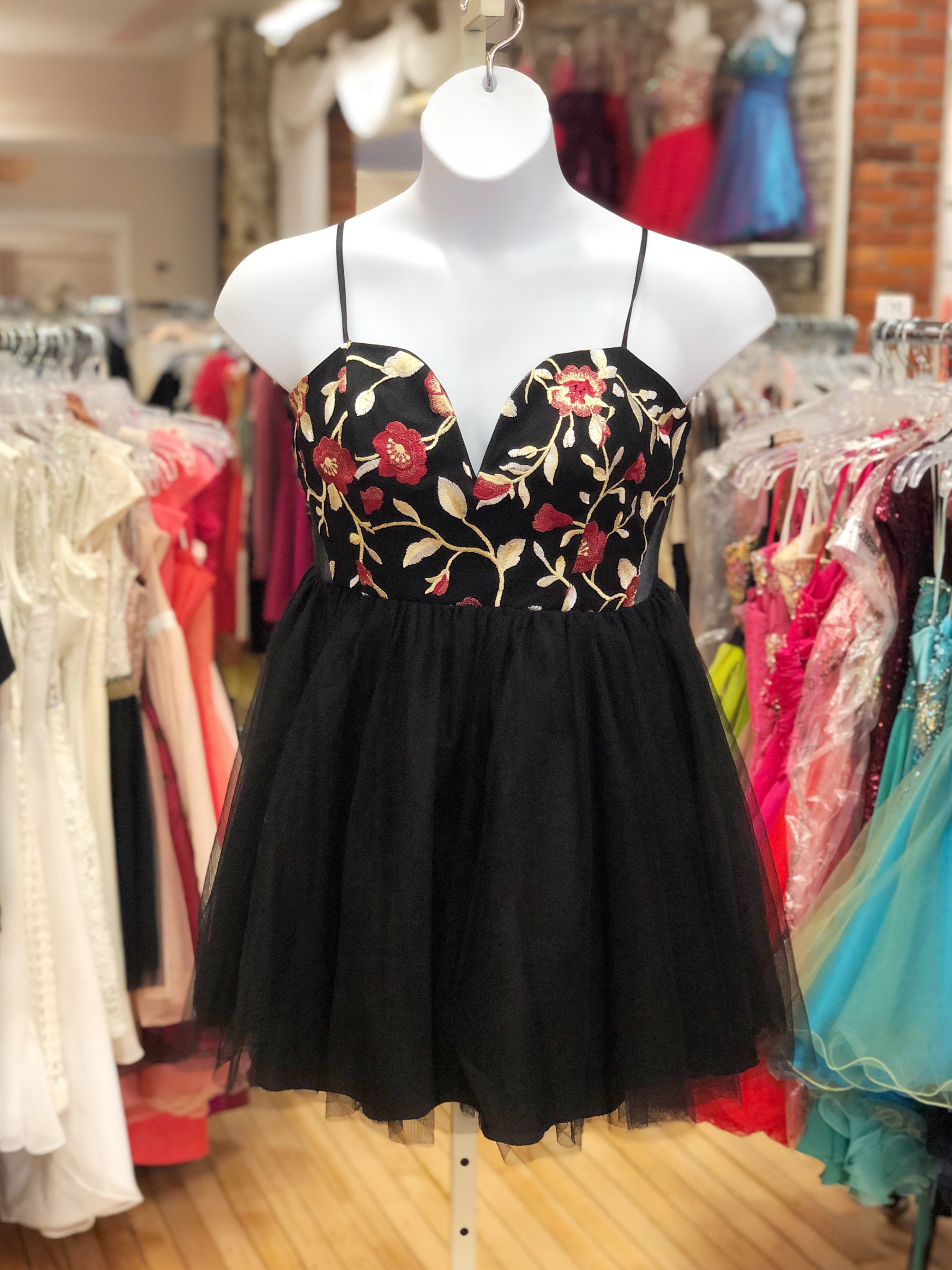 holiday cocktail dresses nearby DRESSTELLS Velvet Sequin for Women, Black Glitter Fall Wedding Guest Party Long Sleeve Bodycon Funeral Petite Dress Black S : Clothing, Shoes & Jewelry Satin wedding dress Mini Red Dress Ted Baker London Floral Größe:L
