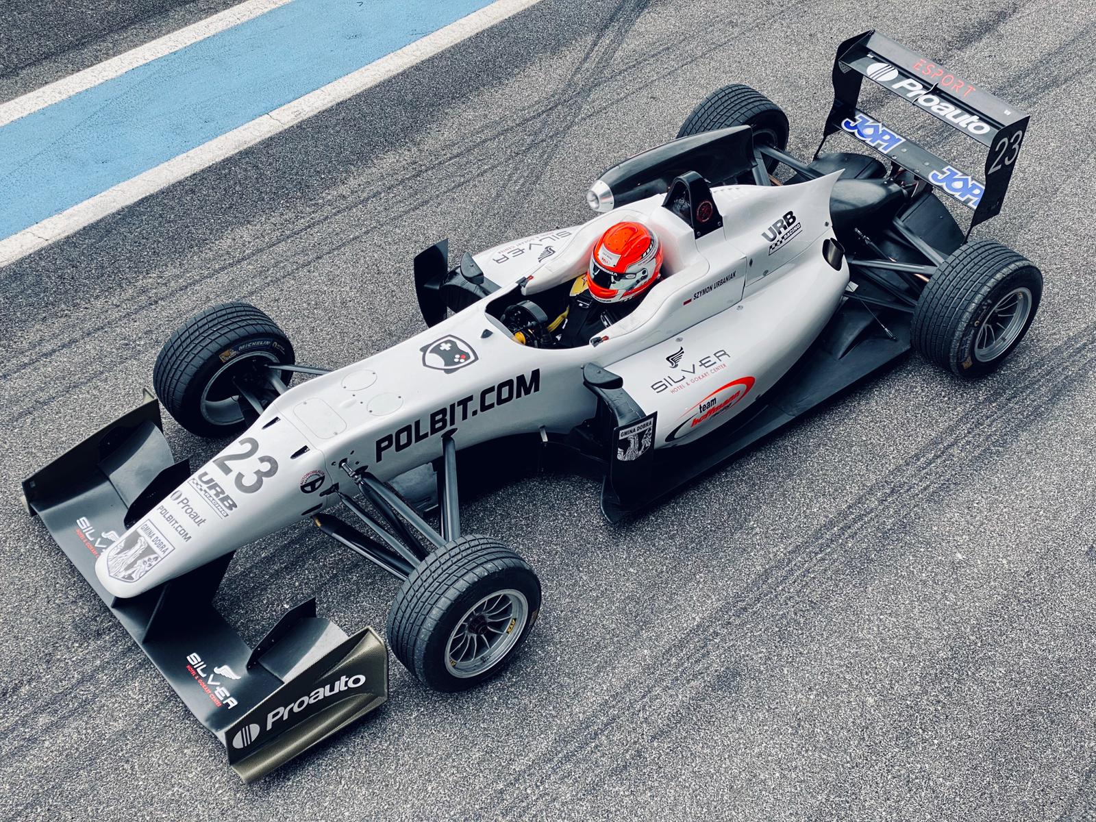U.R.B - Racing - Team