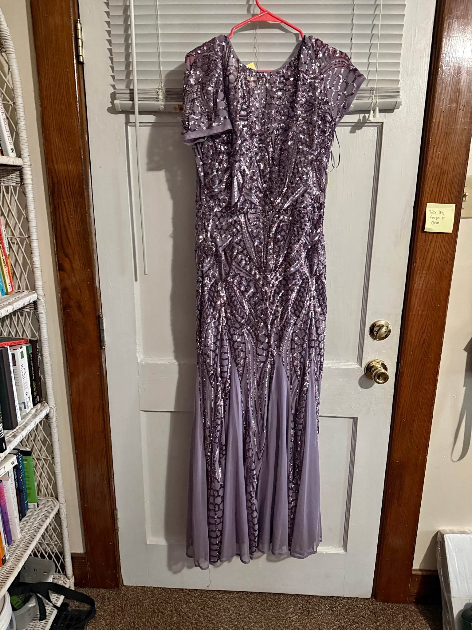 formal dresses fort wayne for sale in Wayne, Indiana COLLECTION|MONTHLY-COLORS-MARCH