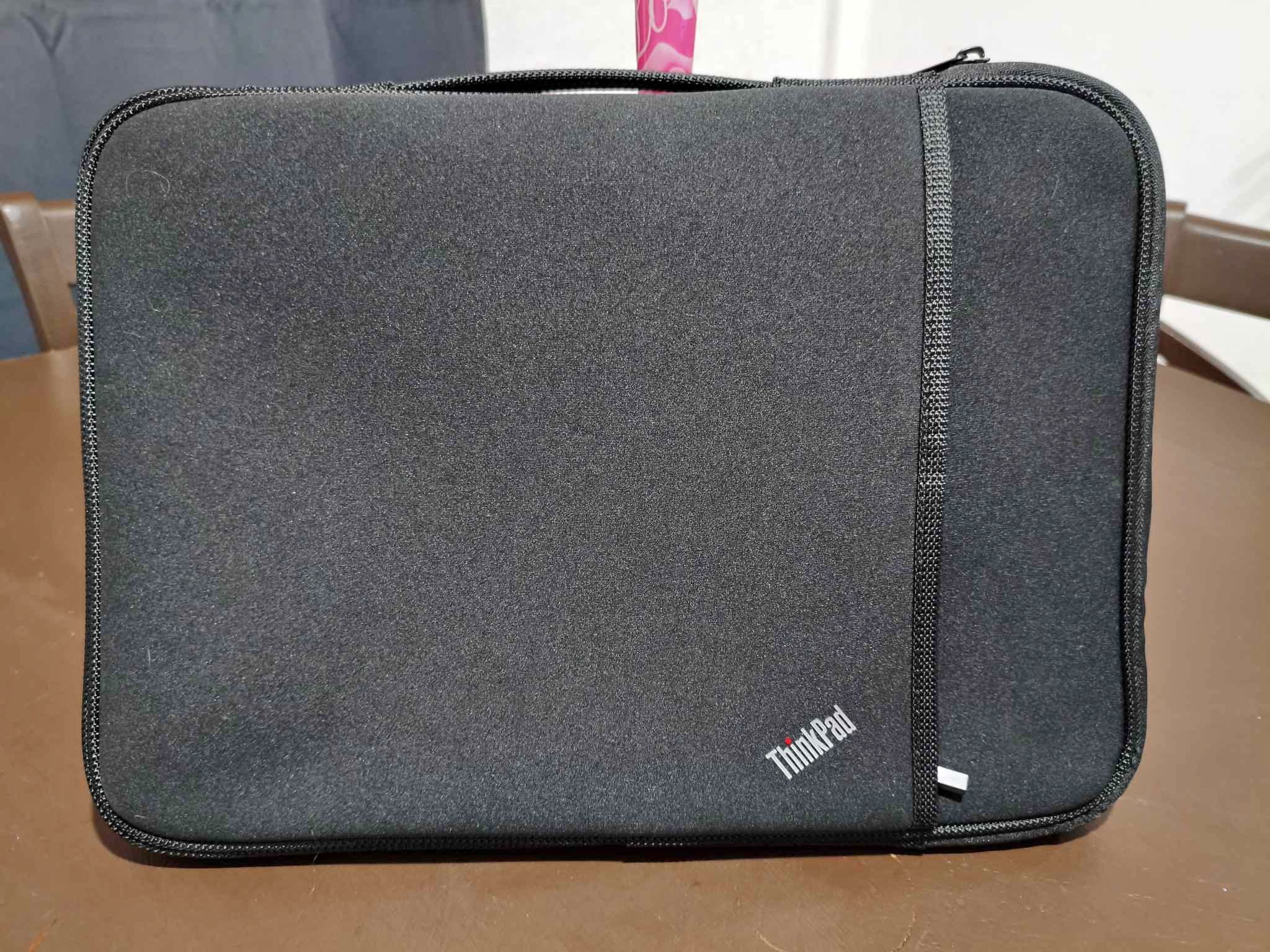 FUNDA THINKPAD PARA LAPTOP 13