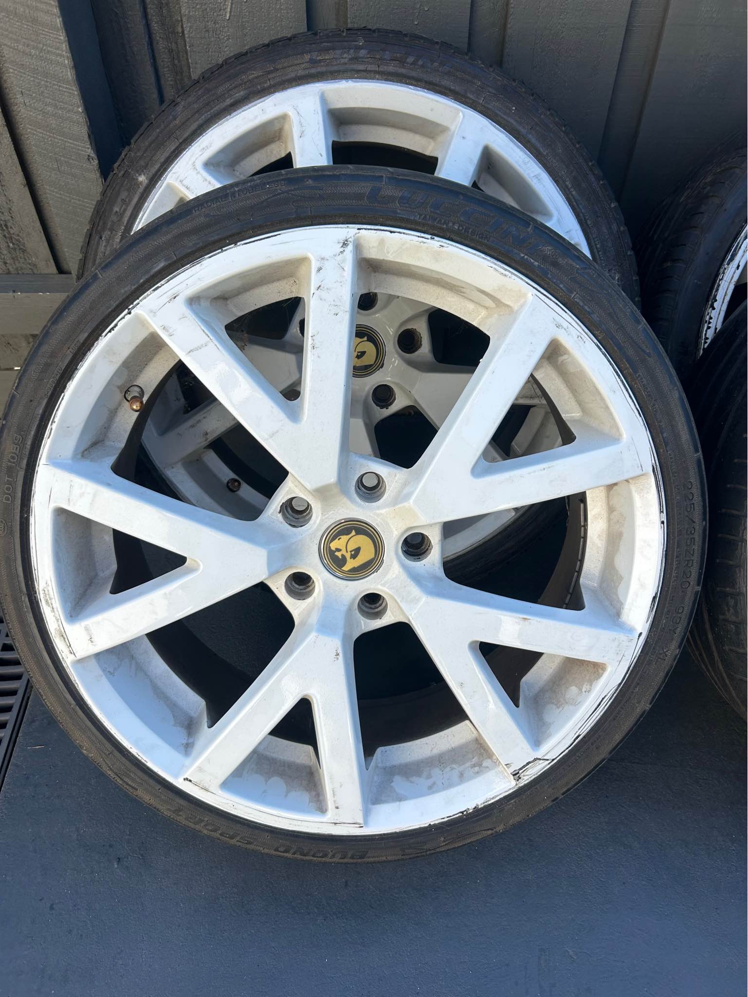 Ve Gts Wheels - Car Wheels, Tires & Parts - Melbourne, Victoria ...