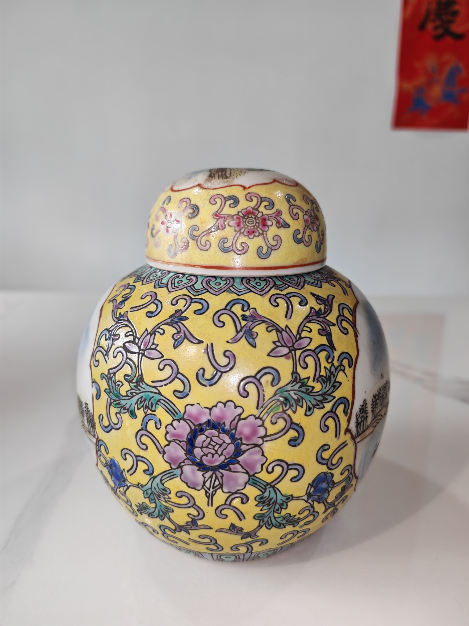 今天特价。80年代黄开窗山水白瓷老茶叶罐，高15.8cm(6inch) x 宽13.8cm