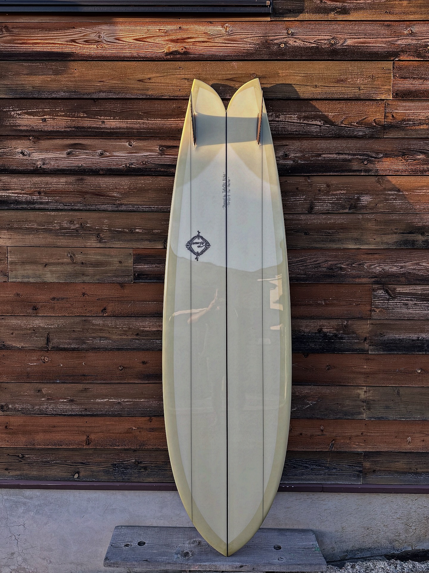 T-MEN SURF DESIGNS