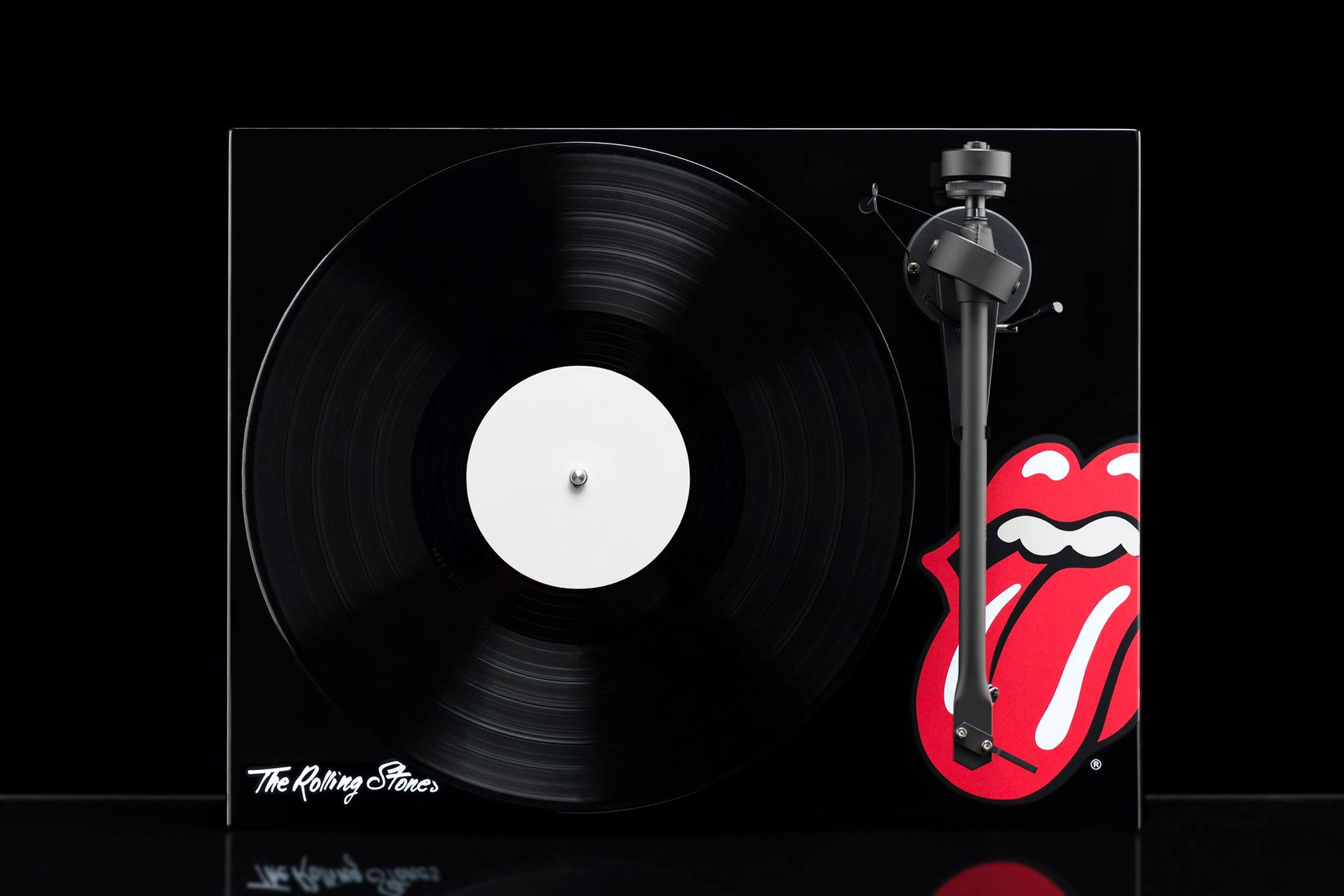 Paint It Black. Hear the legend. The Technics AZ100 Rolling Stones