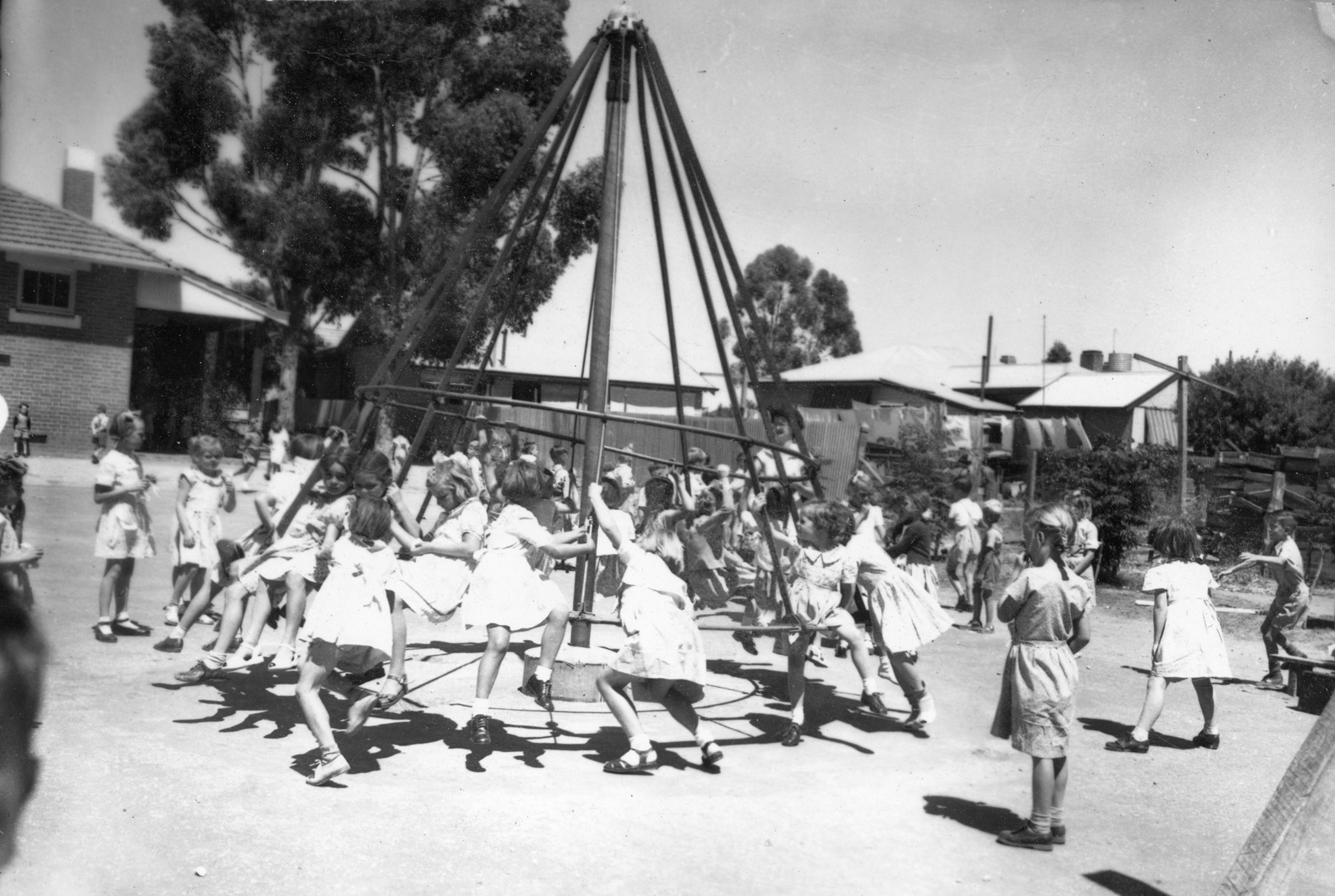 Lost - This roundabout (or carousel or merry-go-round) has a heap of ...
