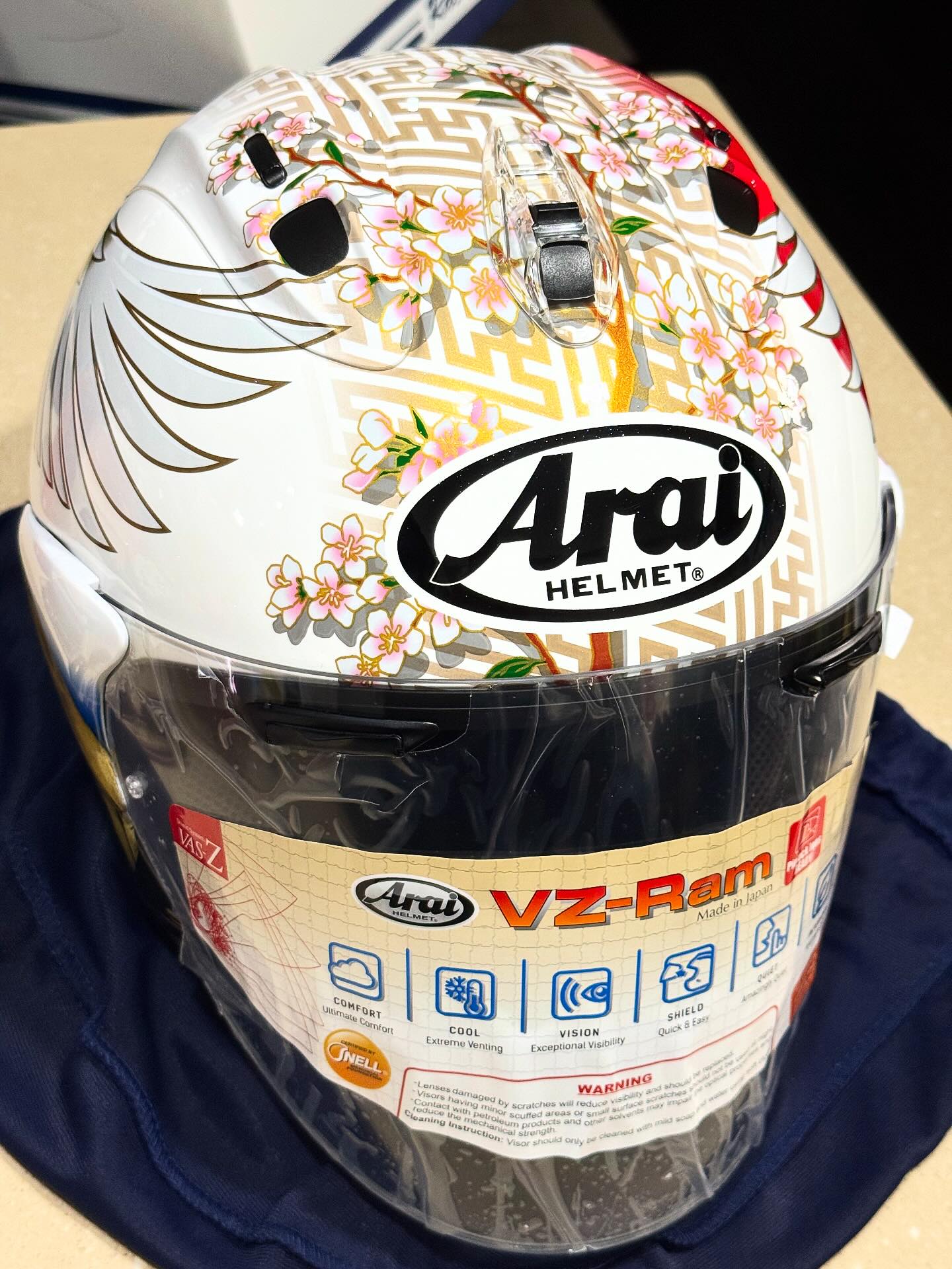 dot rebel flag shorty motorcycle helmet Hot Leathers HLT68 American Black Glossy Skull Cap Half Approved tête Model:BTLIII4000DXHMGIN70MH Raider RX1 Adult MX