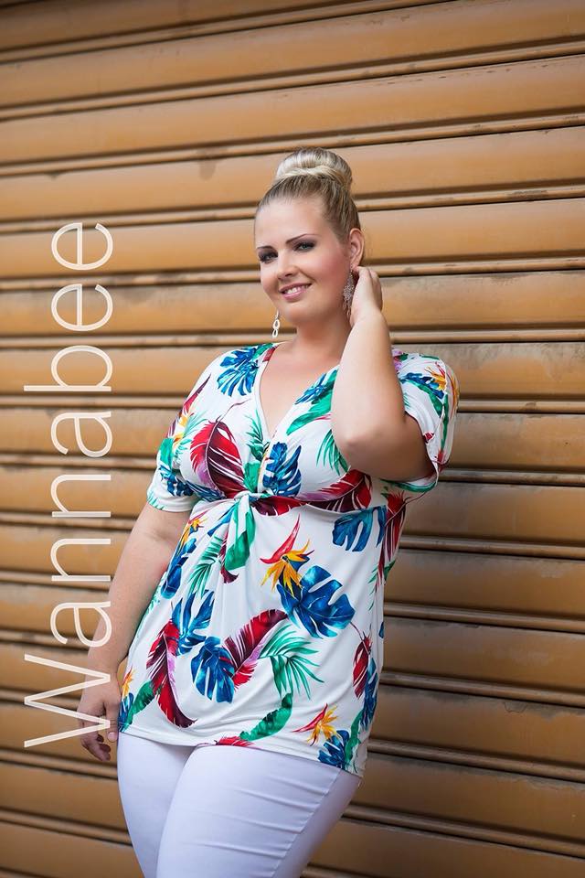 BB - Plus Size Model