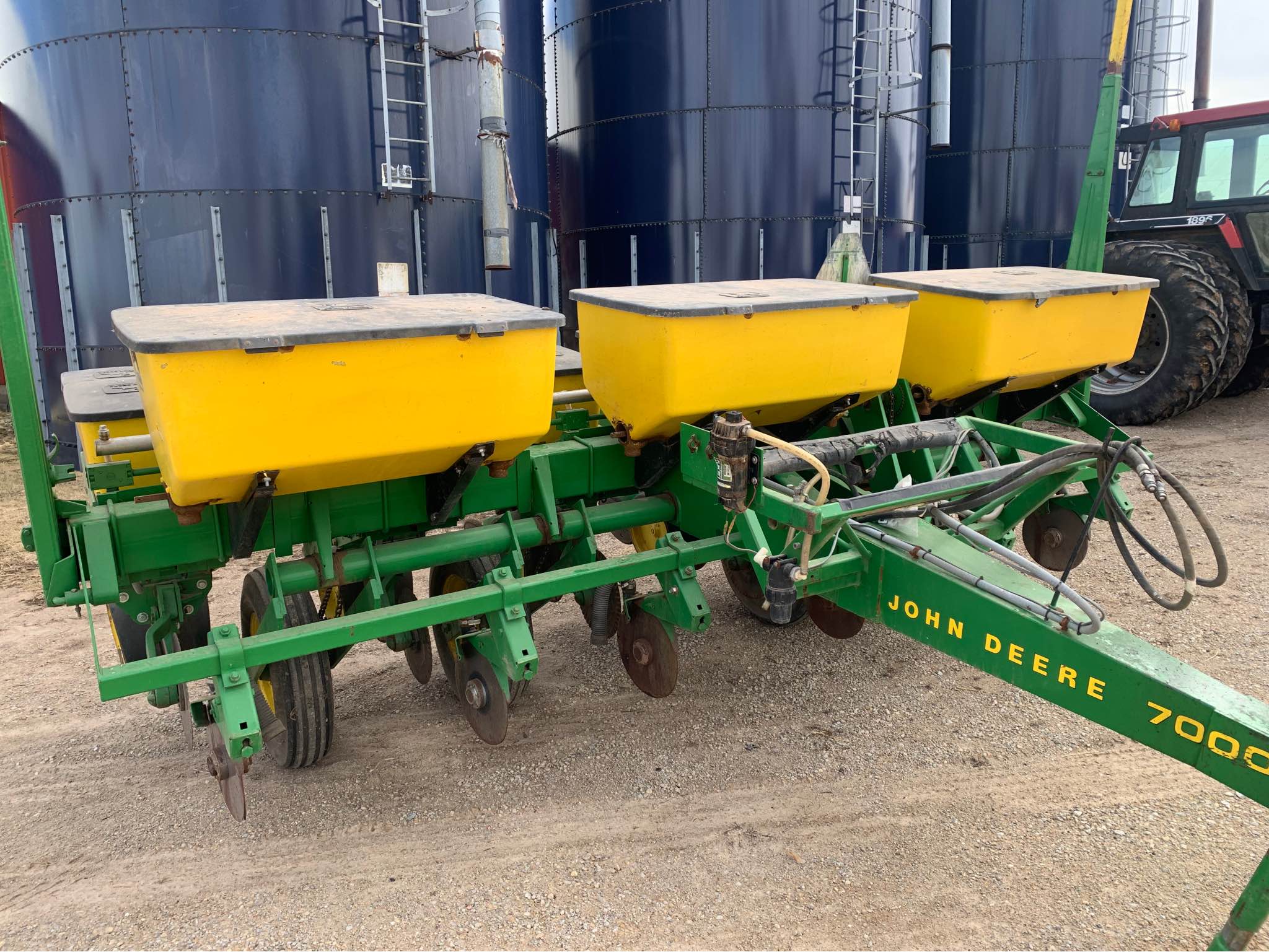 John Deere 7000 corn planter - Pots & Planters - Hortonville, Wisconsin ...