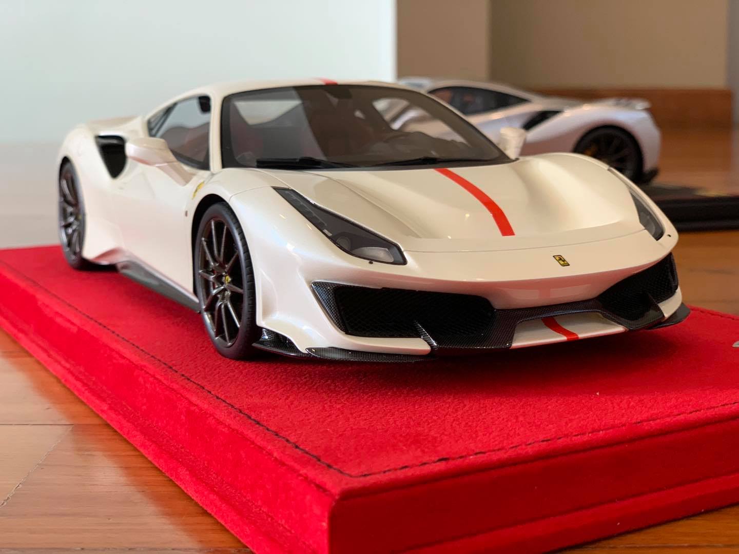 Ferrari 488 Pista in 1/18 by BBR model. Exclusive edition in