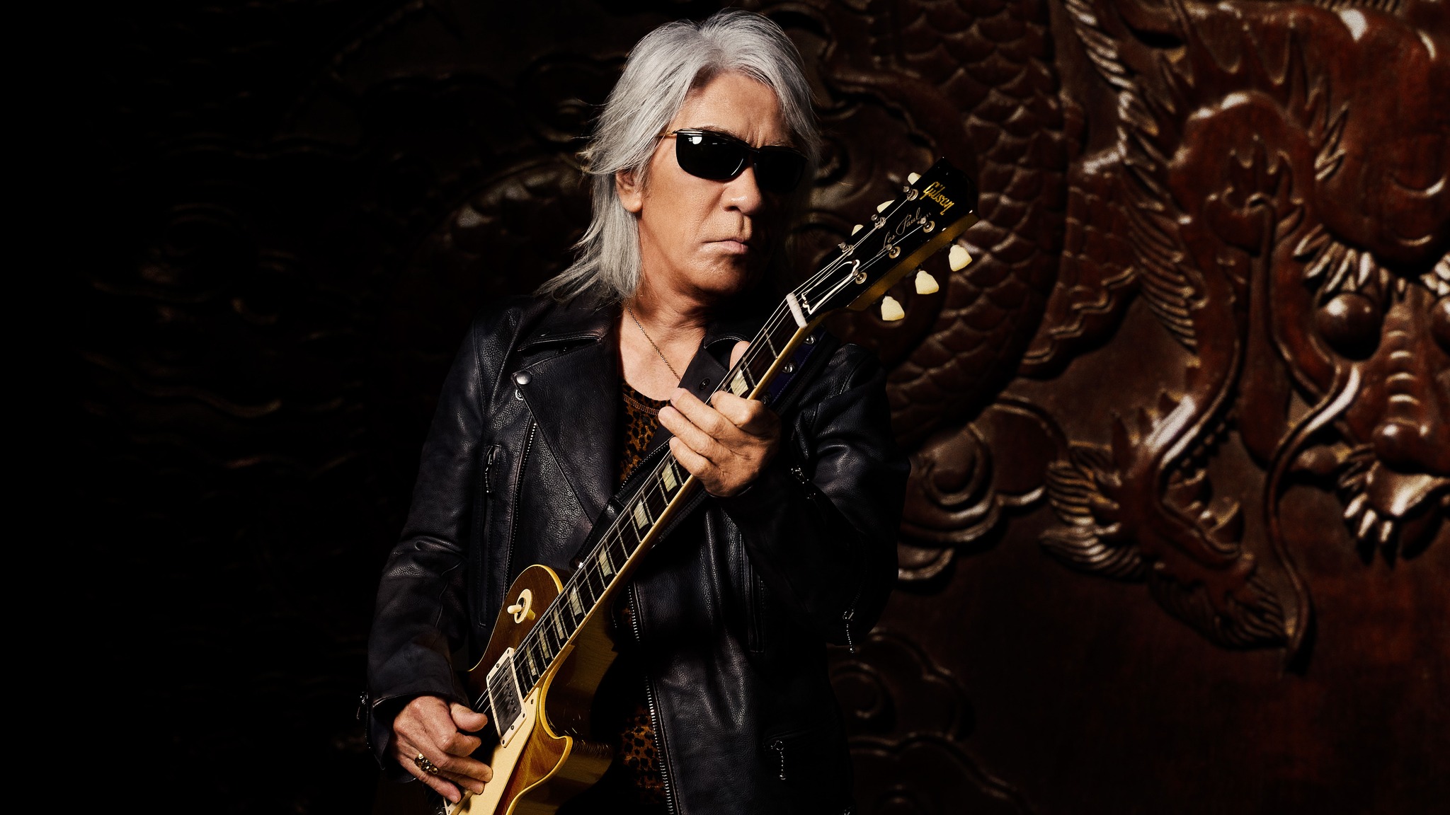 B'z - INABA / SALAS 