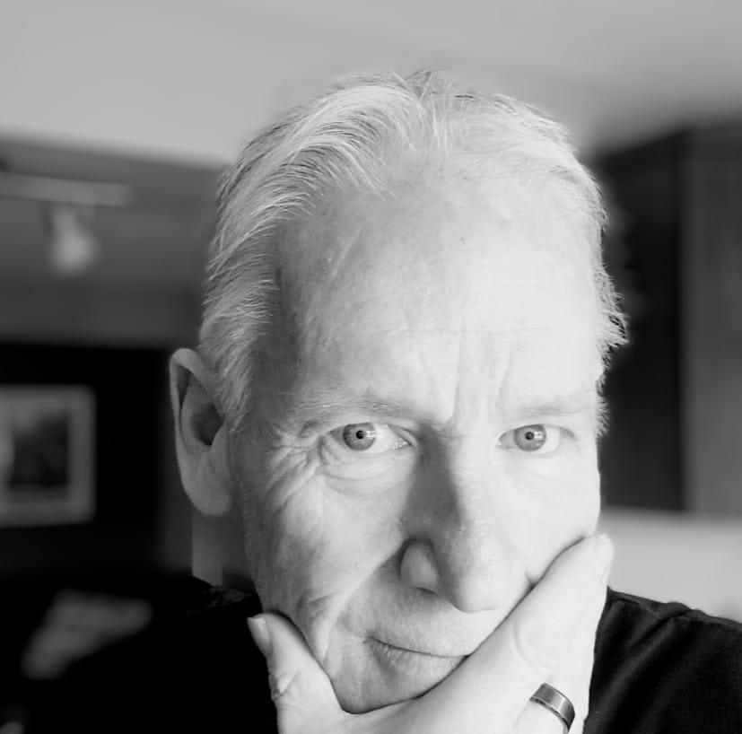 Robert Scarrow