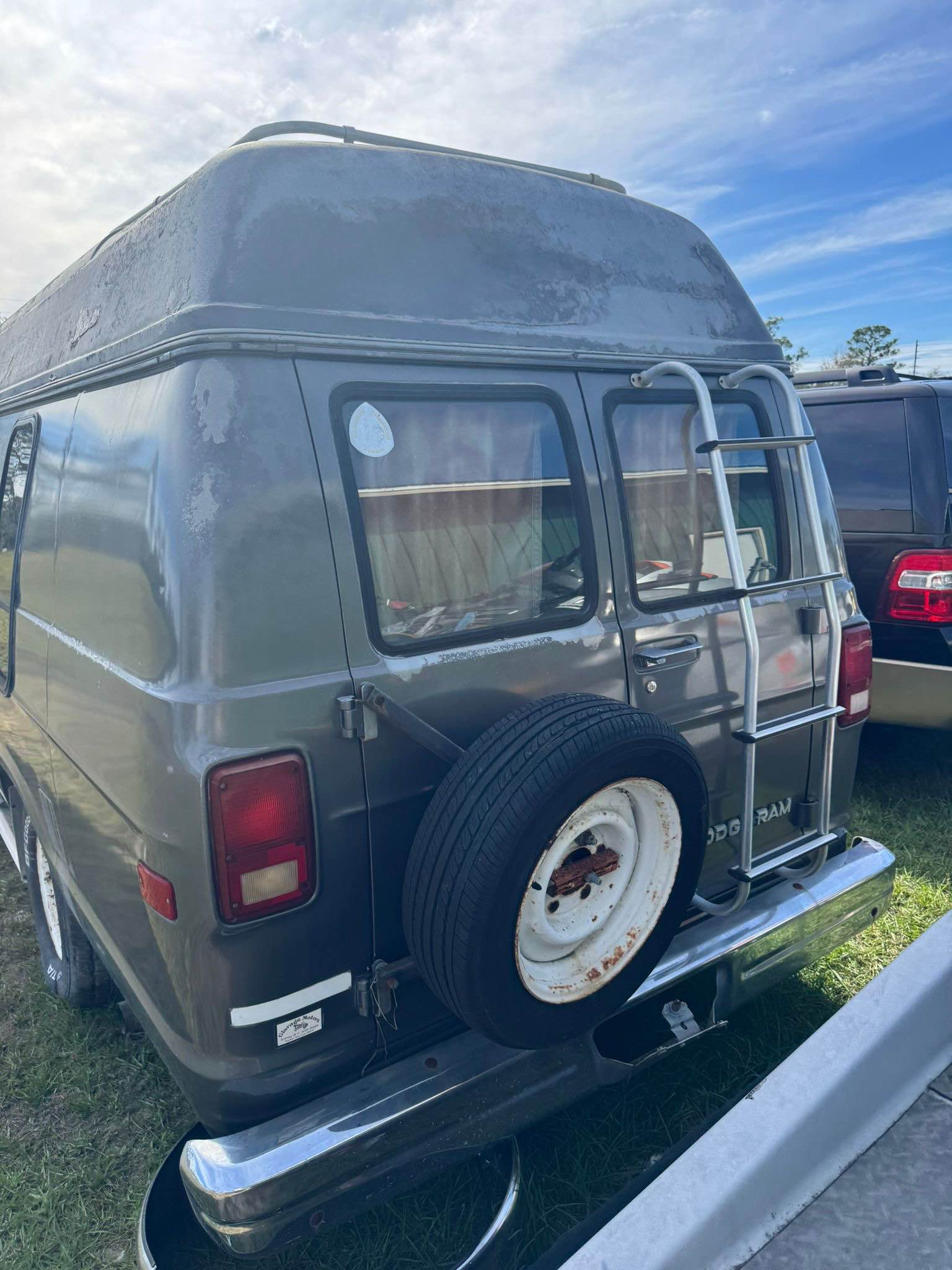 1987 Dodge ram dodge rv class b