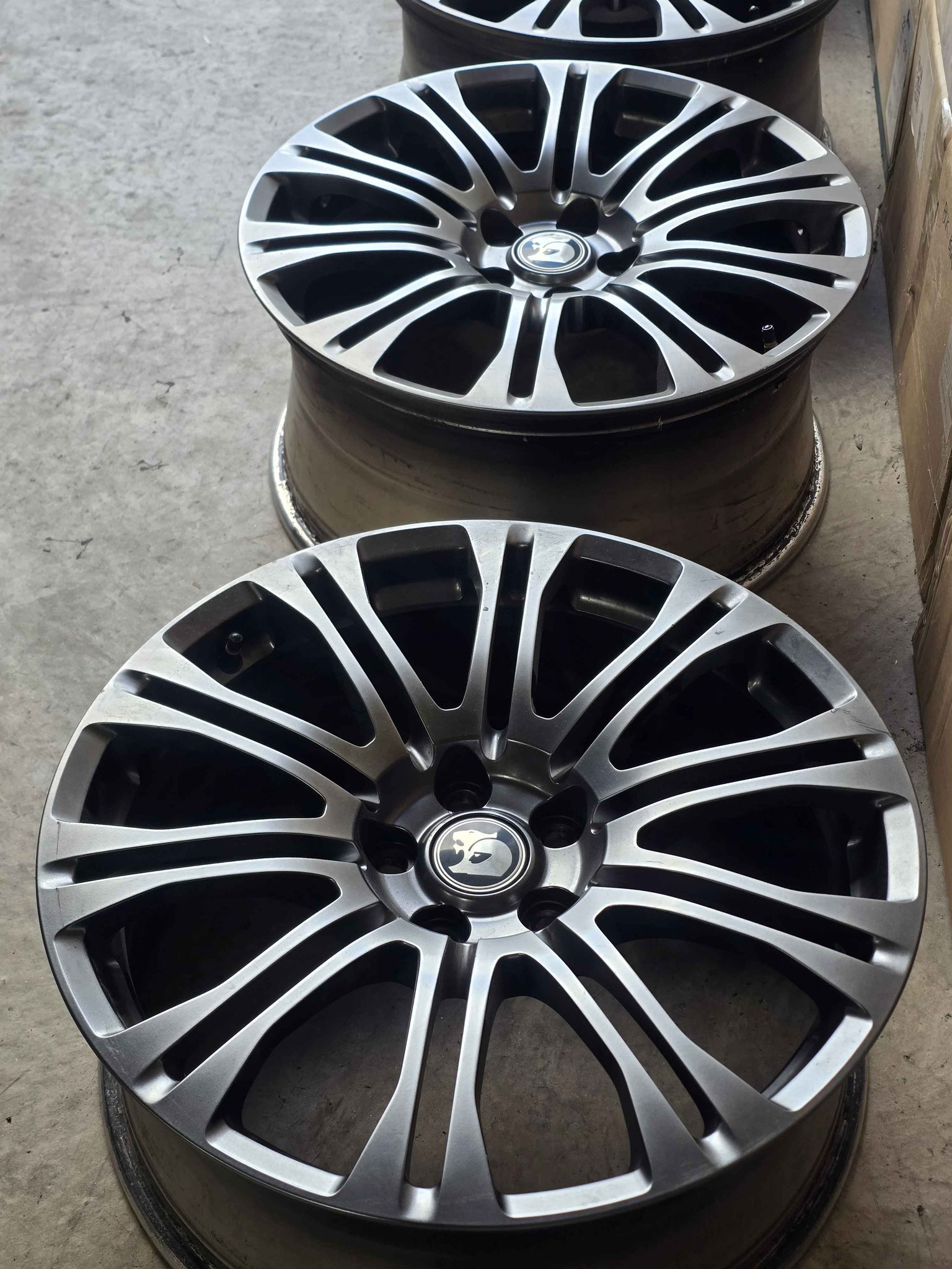 Genuine VF Senator Staggered 20