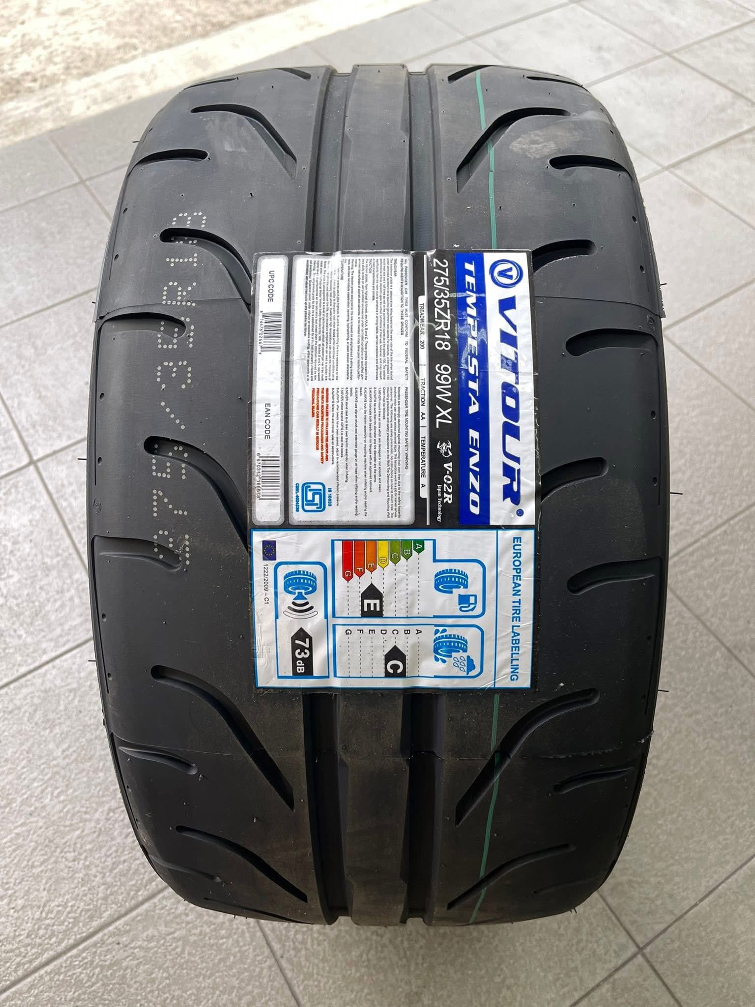 275/35/18 VITOUR TEMPESTA ENZO V-02R | TW200 YEAR 2026 . . 1pcs