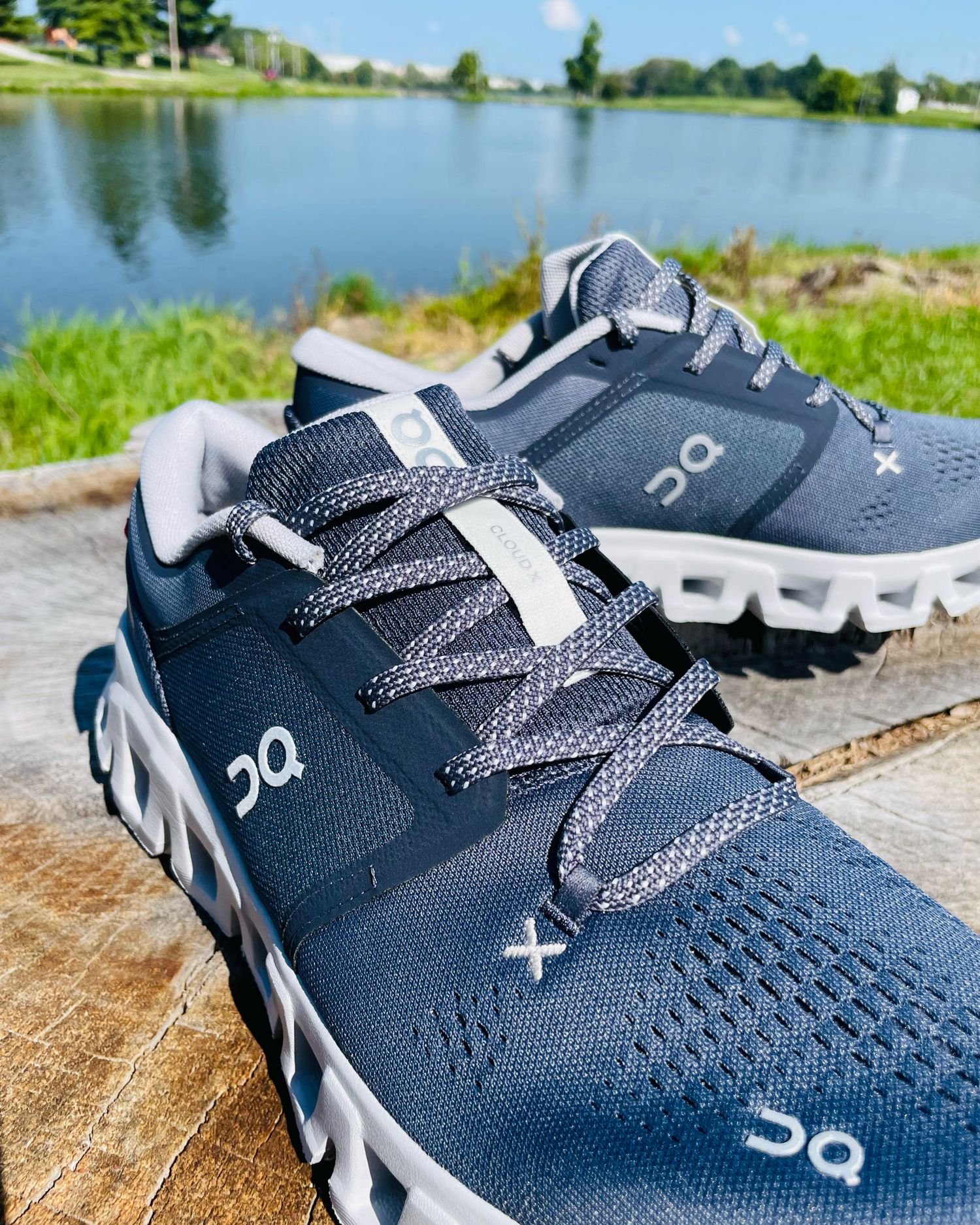 Men's Cloud X 5 now available in Navy/Glacier! 😎