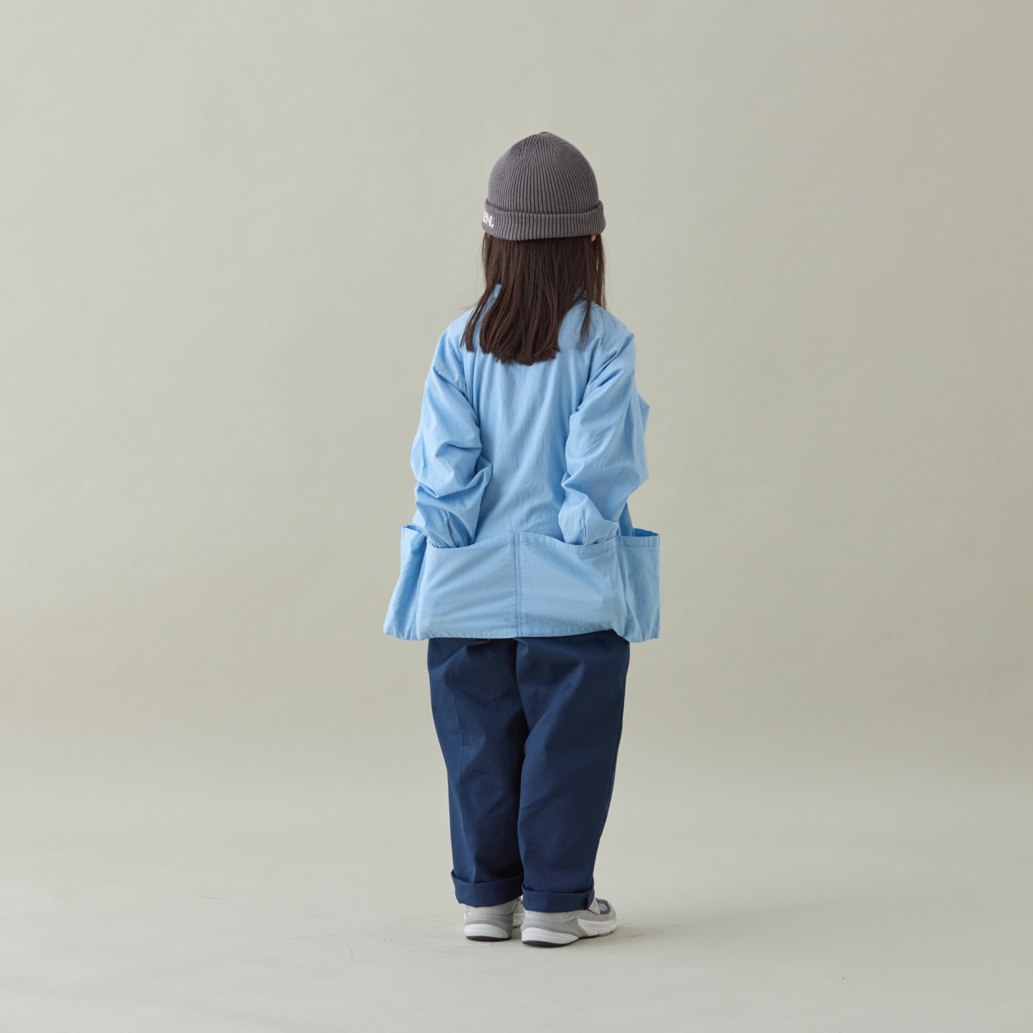 26 autumn collection フロントからバックまで、腰回りにぐるりと配置