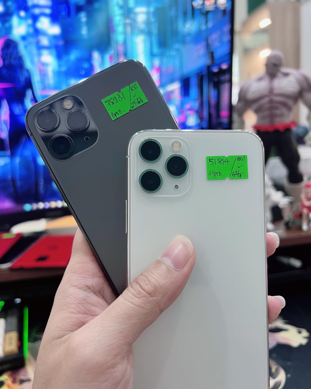 Smobile - iPhone 11 Pro 64G/256G Hăc Bạch song sát (Đen... | Facebook