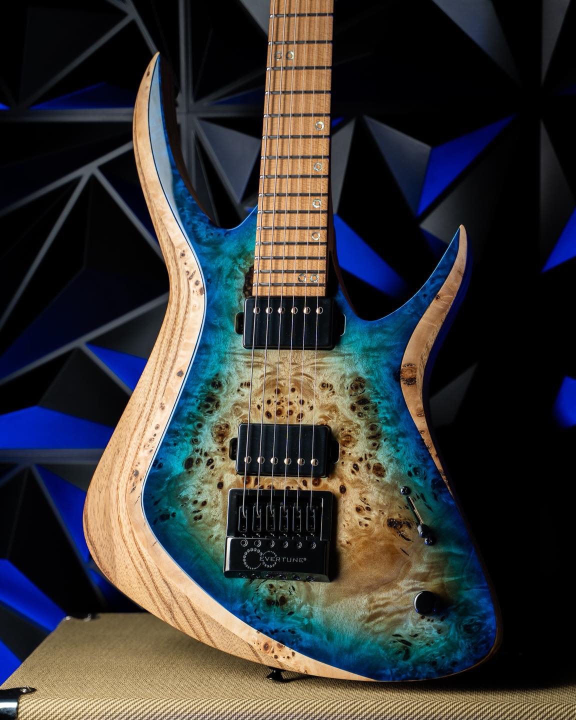 Kiesel - DC127 Deep umber over flamed maple top on mahogany body