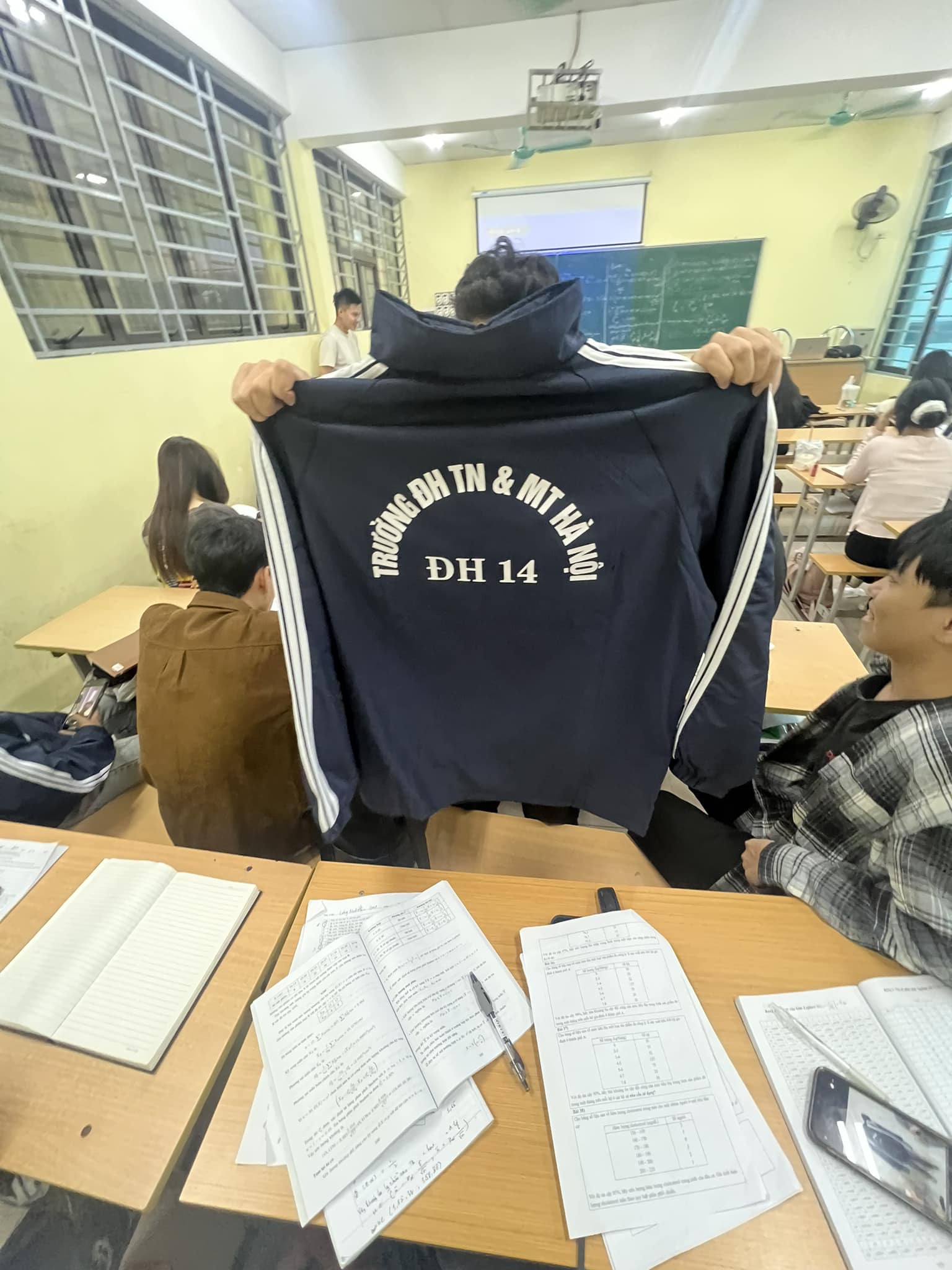HUNRE - Đại học Tài nguyên và Môi trường Hà Nội | Pass mạnh pass gấp xl