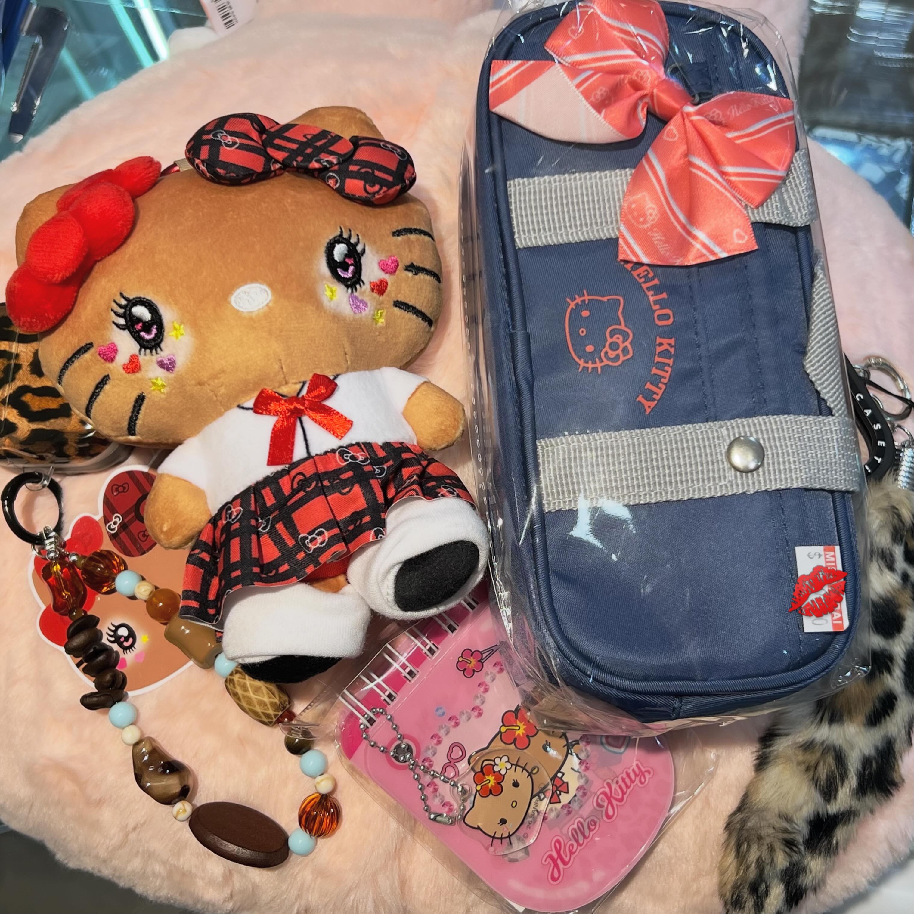 Set of 2)100%+400% BE@RBRICK 📣📣 招き猫千万両銀メッキ× 桃金メッキ