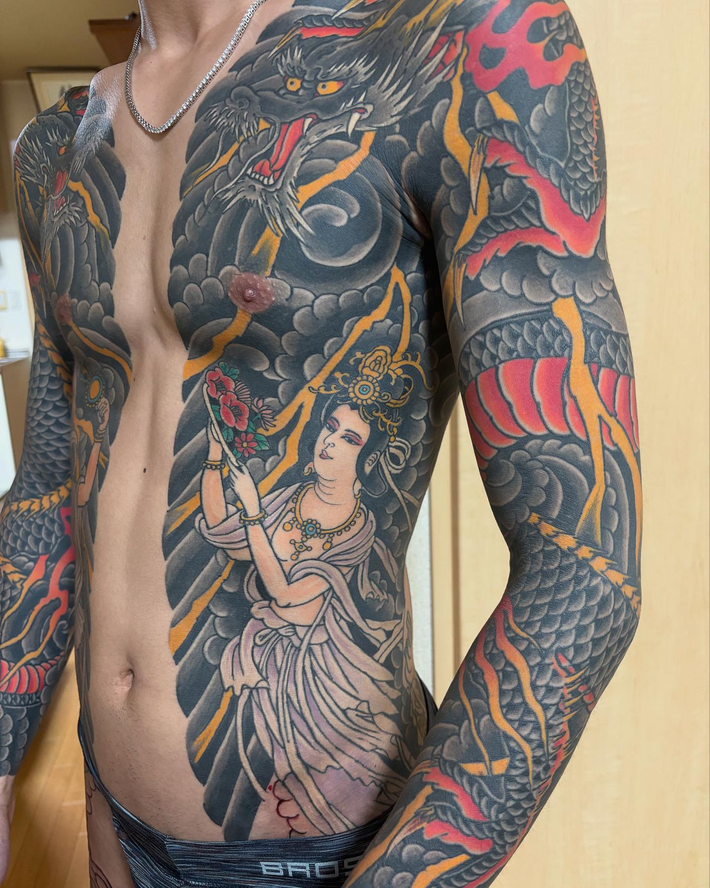 羽衣天女 胸割り #japanese tattoo #japaneseink #ink #刺青 #和彫り