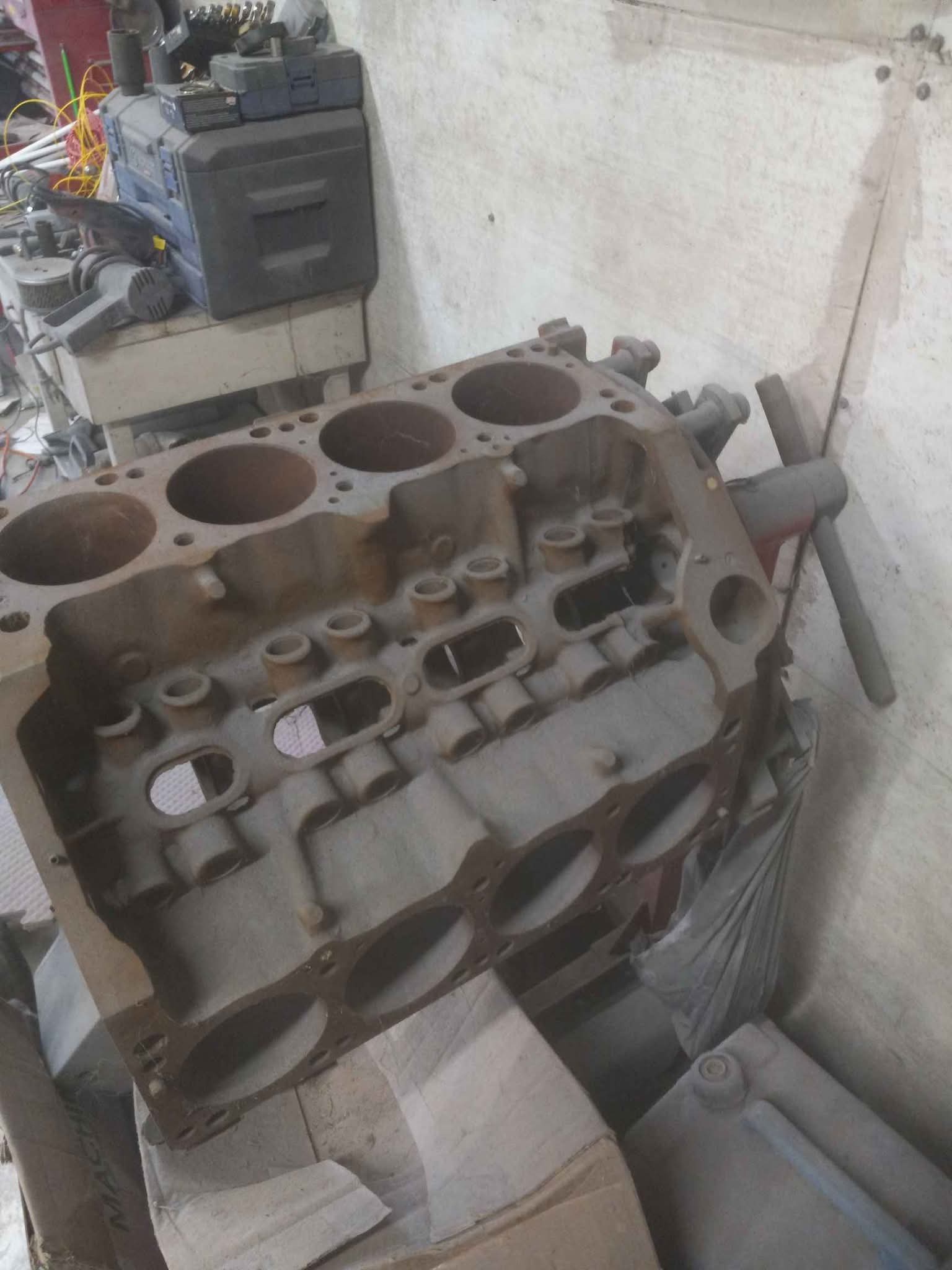 318 mopar engine - Car Engines & Engine Parts - Hopewell, Pennsylvania ...