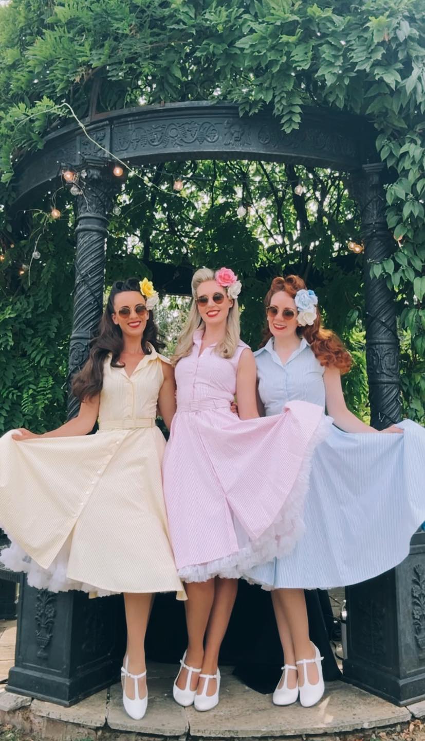 We've been making the most of our summer dresses this week, and feeling pretty (mostly) in pink! 🌸 🫖 Wolverhampton Grand Memory Cafe summer party