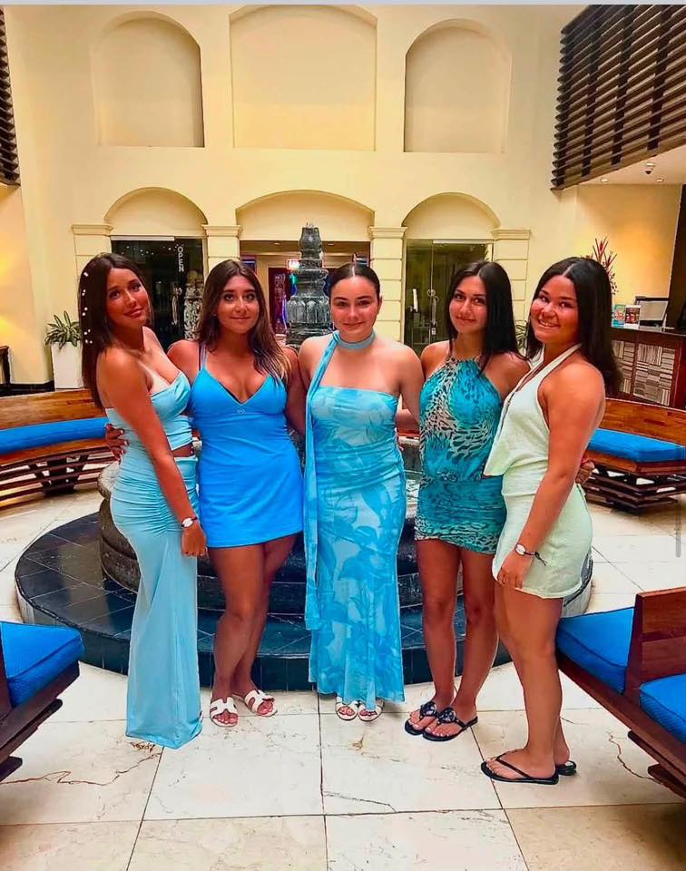mother and daughter bridesmaid dresses Poudrée