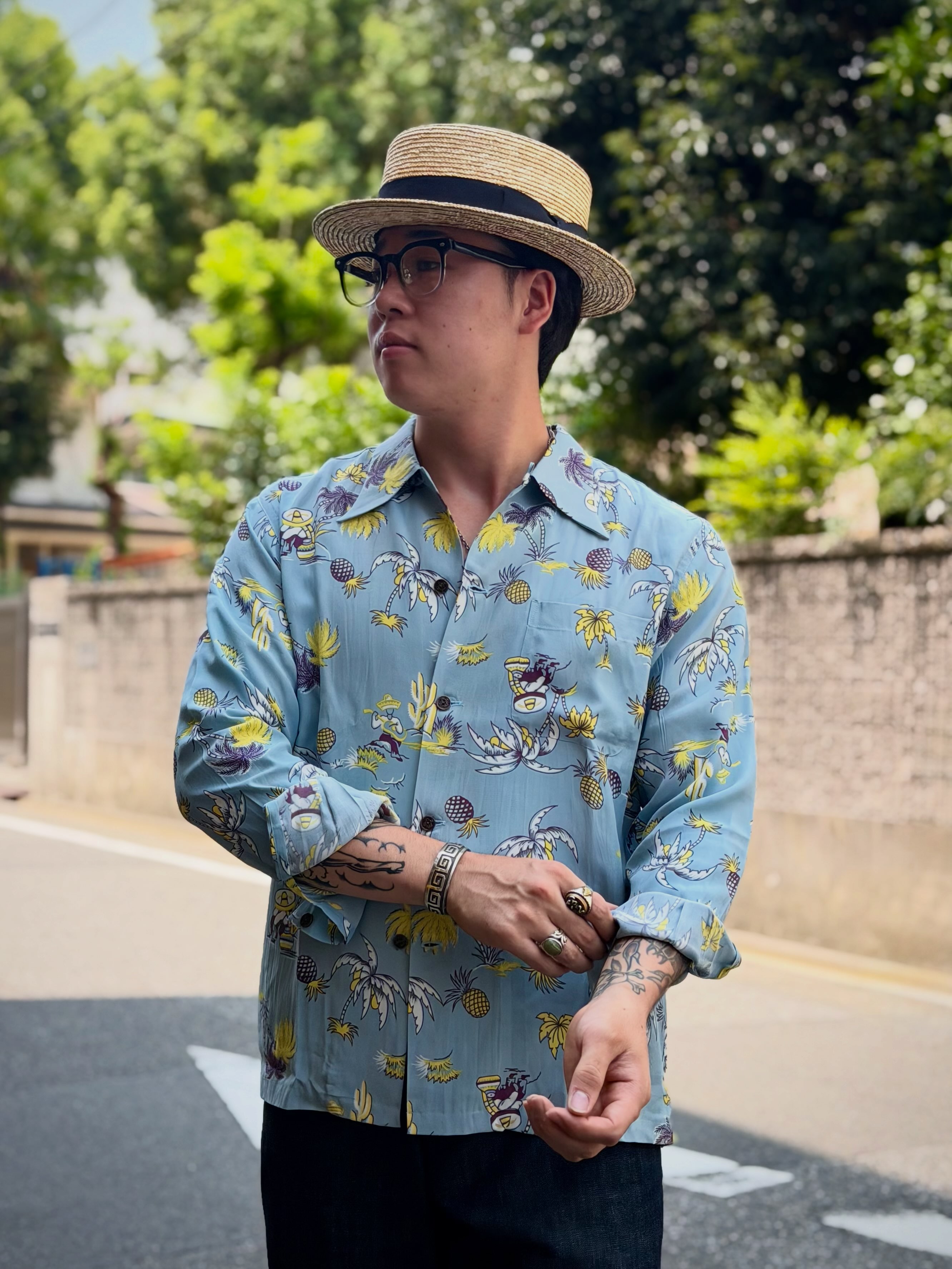 本日はボーリングシャツのコーディネート☆他にも様々なデザインの