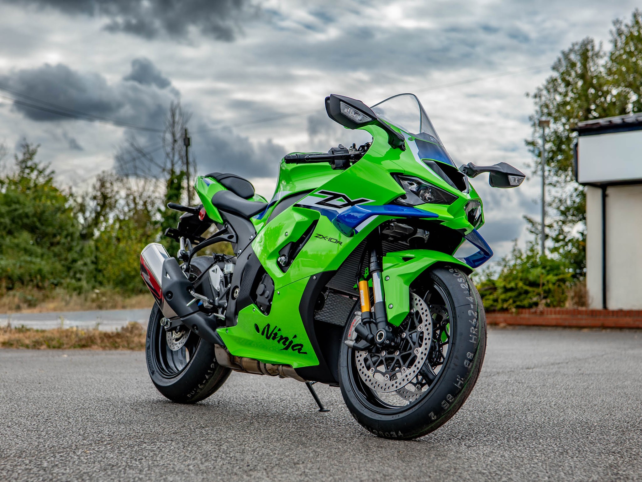 🔥 TRACK BRED. STREET READY. 🔥 Unleash pure WorldSBK performance