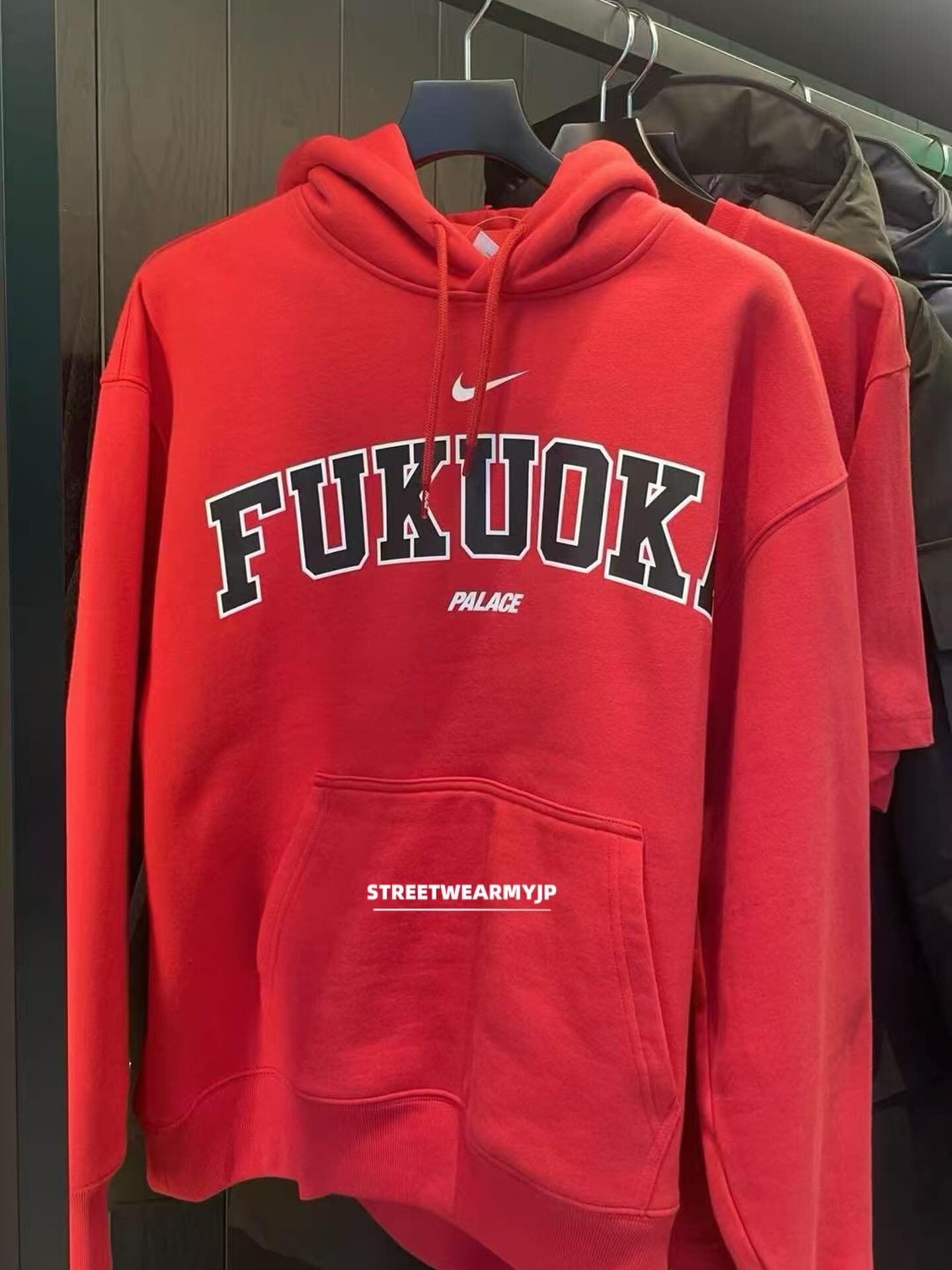 NIKE x PALACE FUKUOKA STORE NEW EXCLUSIVE COLLECTION* ????