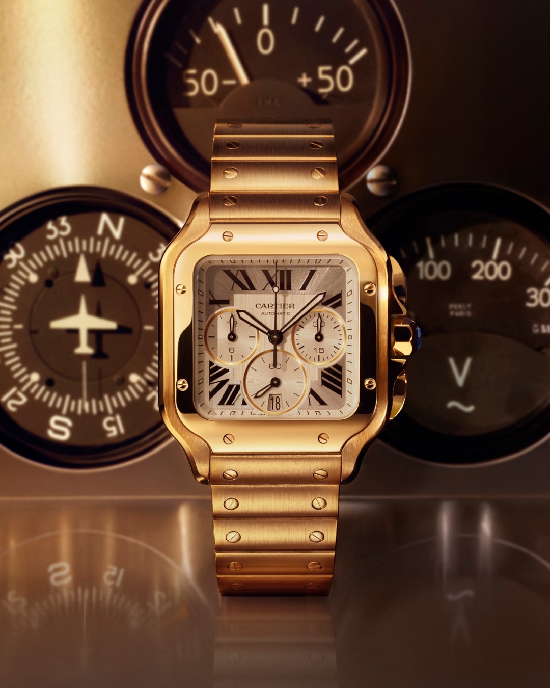 ラフ Born from a pioneering spirit. Refined for today. The Santos de