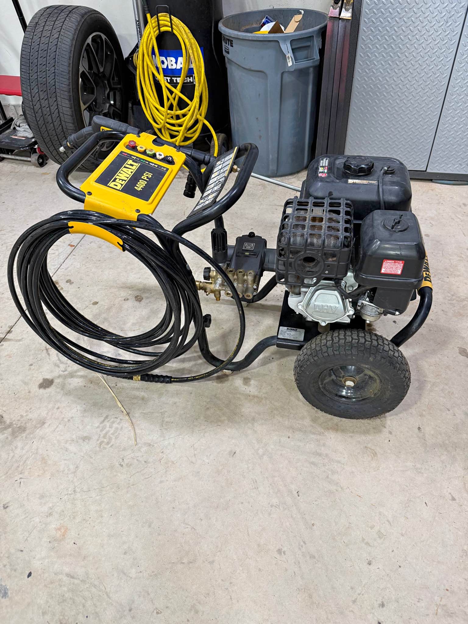 Dewalt 4400 Psi Pressure Washernull