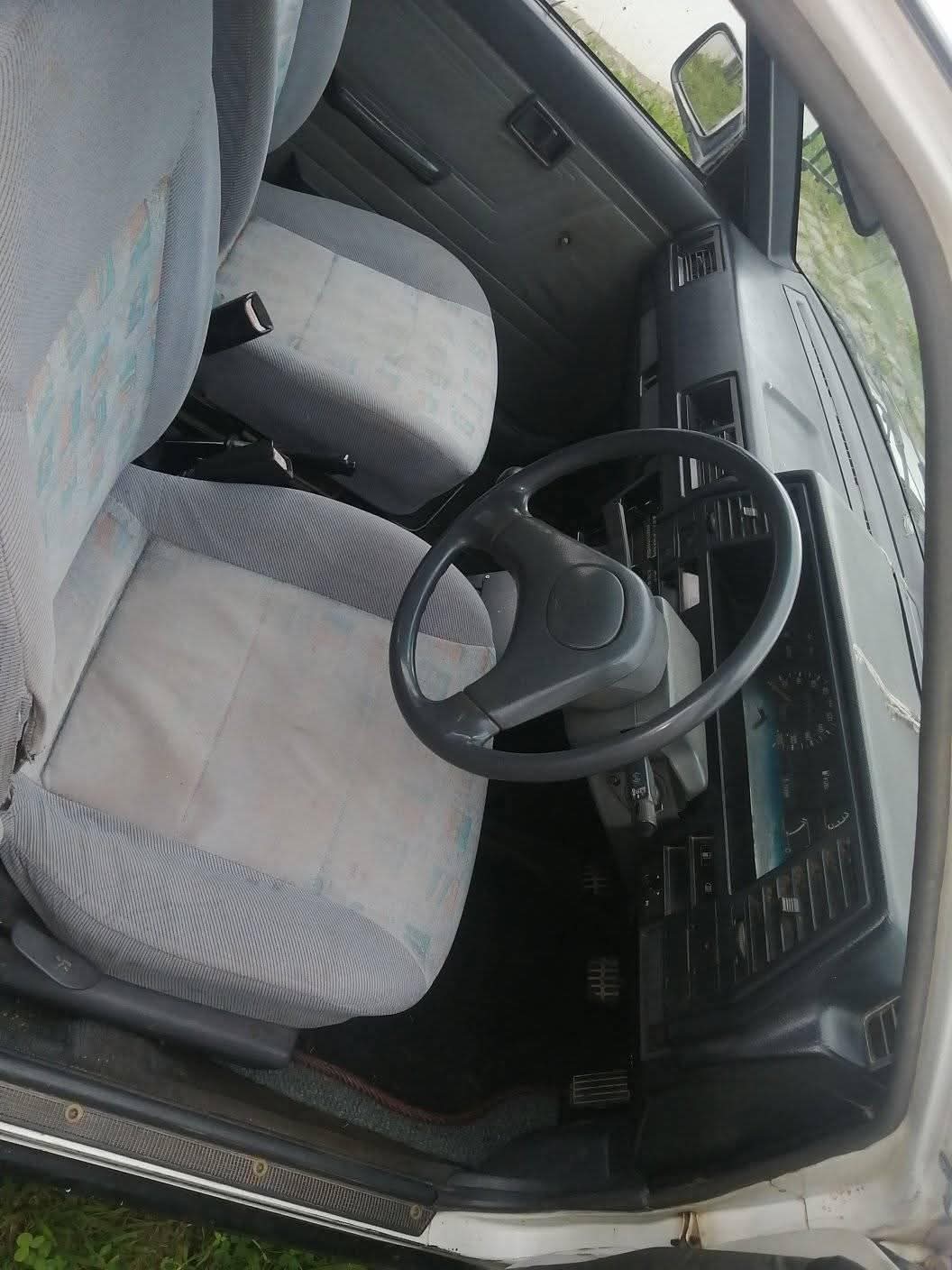 Nissan Sentra 1.3 box shape - Car Exterior Parts - Stutterheim, Eastern ...