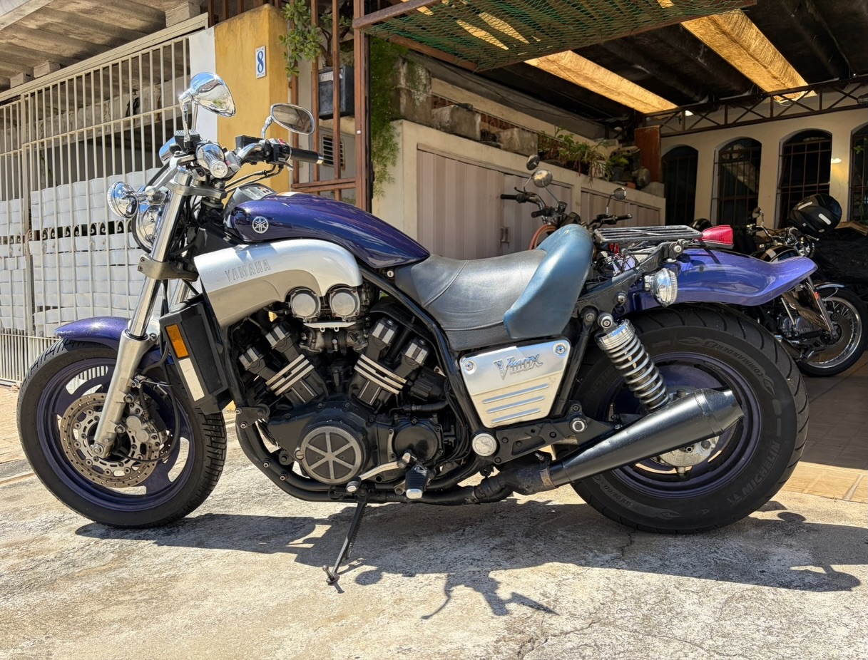 Marca: Yamaha Modelo: V-Max 1200 Ano: 1993 Milhas: 55.000 Valor: R
