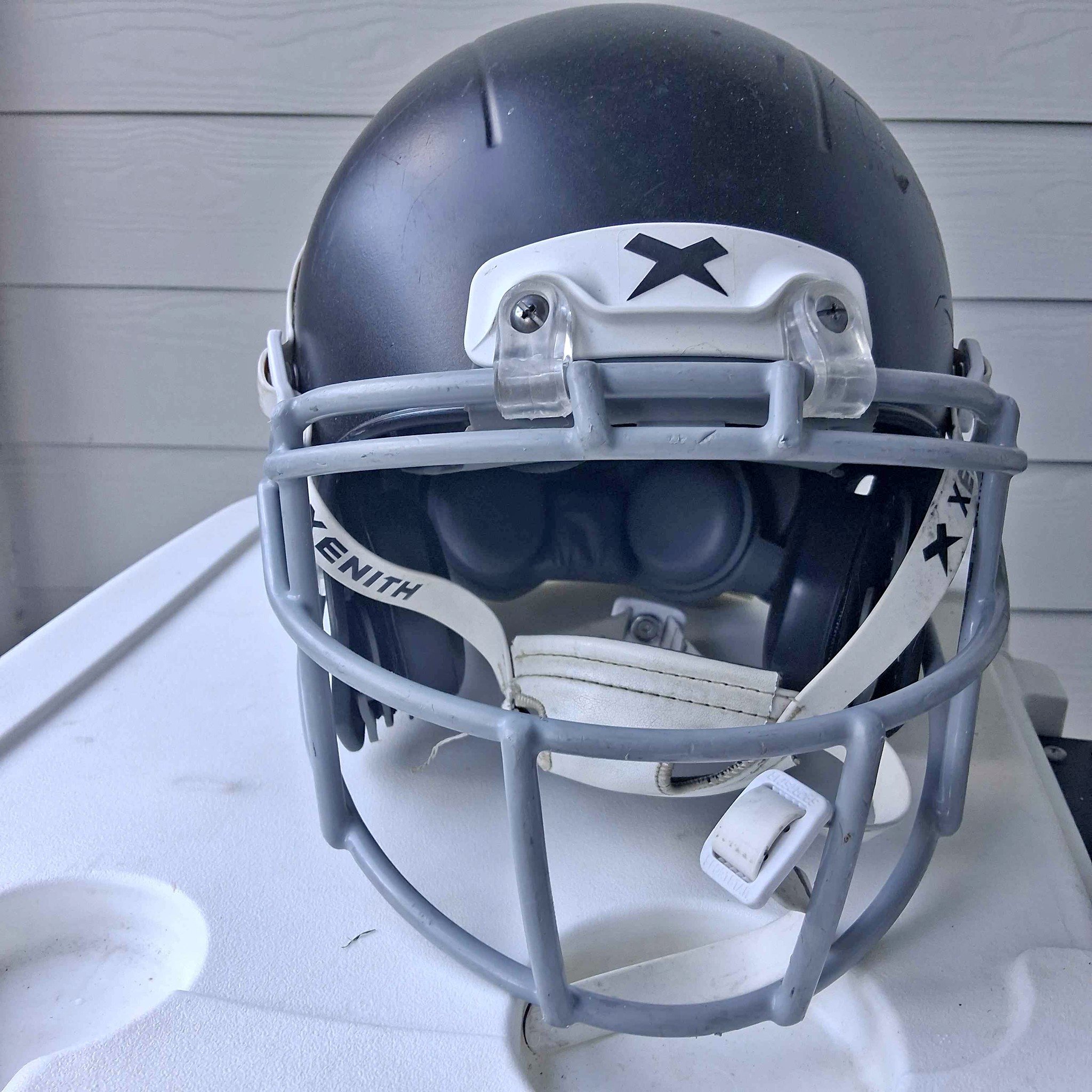 craigslist used youth football helmets Vintage 1970s Riddell Kra-Lite TK2 Game Tennessee Helmet  WESTBROOKSPORTSCARDS USED XENITH X2E+ YOUTH FOOTBALL