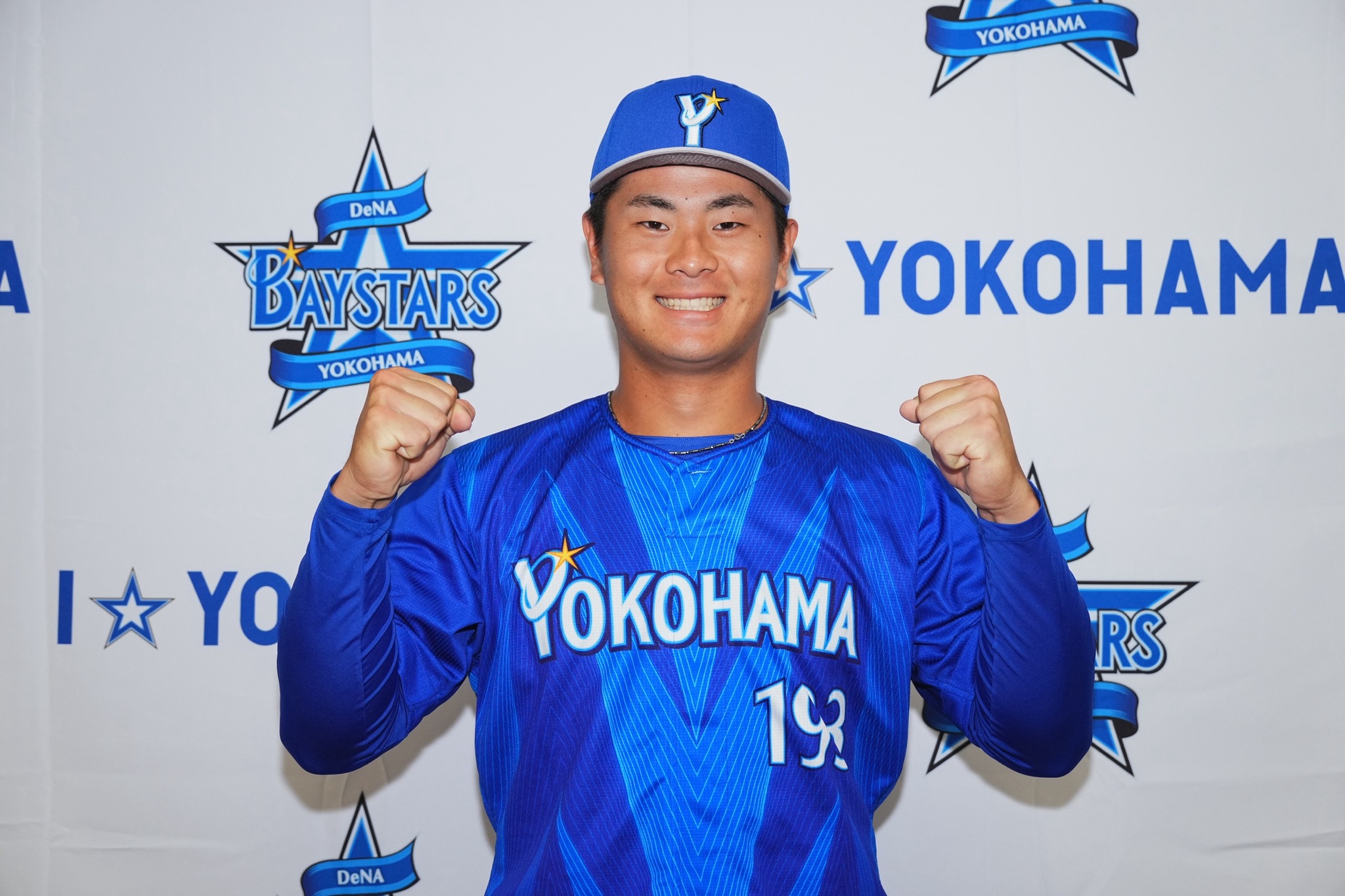 横浜DeNAベイスターズ - 選手たちは日本一に輝いた1998年のビジター